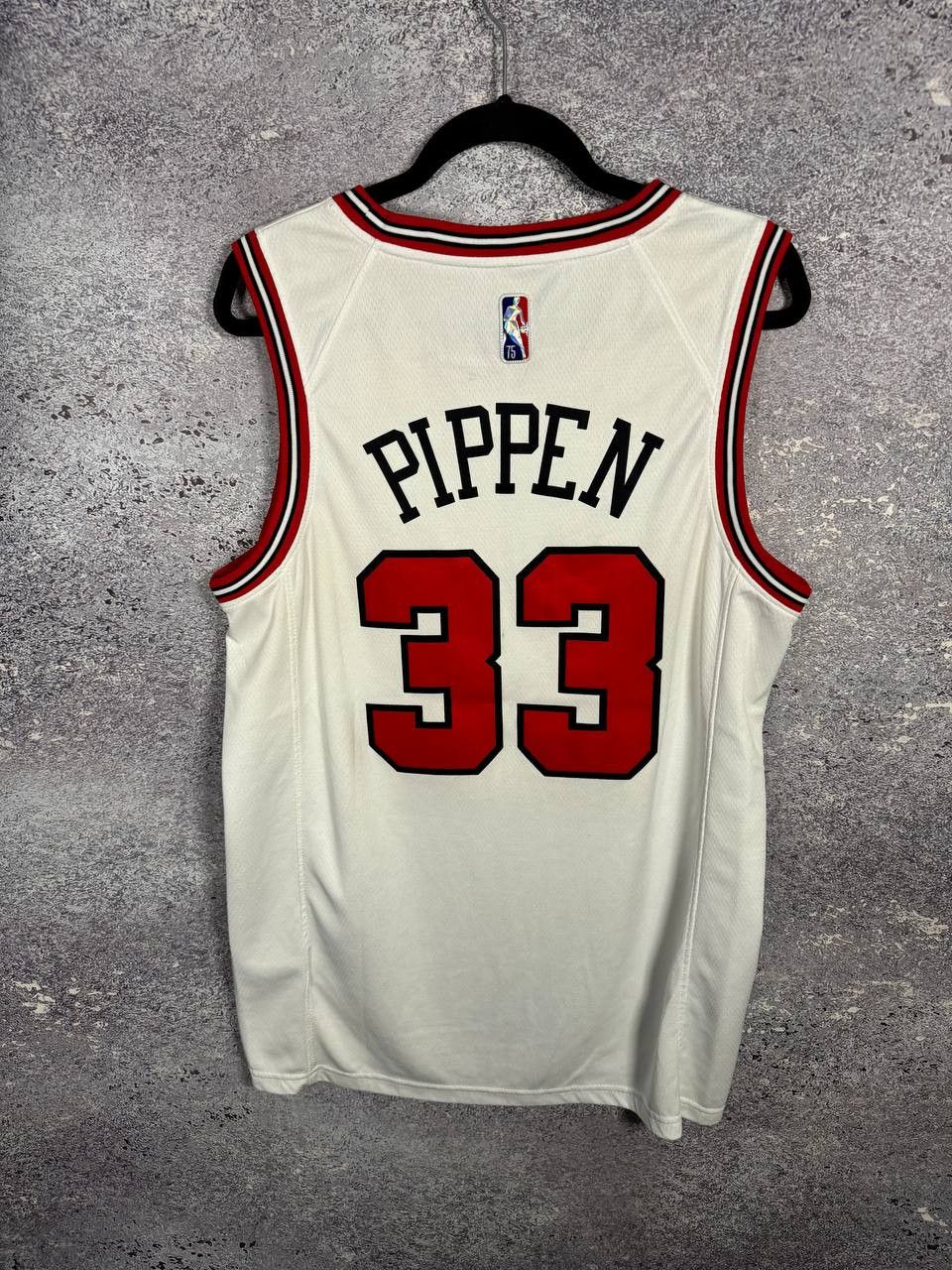 Vintage PIPPEN VINTAGE CHICAGO BULLS NBA JERSEY LARGE Size US L / EU 52-54 / 3 - 1 Thumbnail