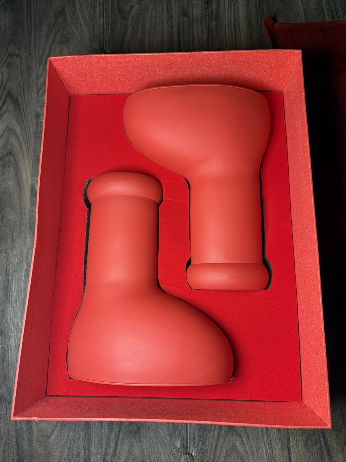 MSCHF MSCHF Big Red Boot Iconic Cartoon Style Size US 7 / EU 40New Size US 7 / IT 37 - 2 Thumbnail