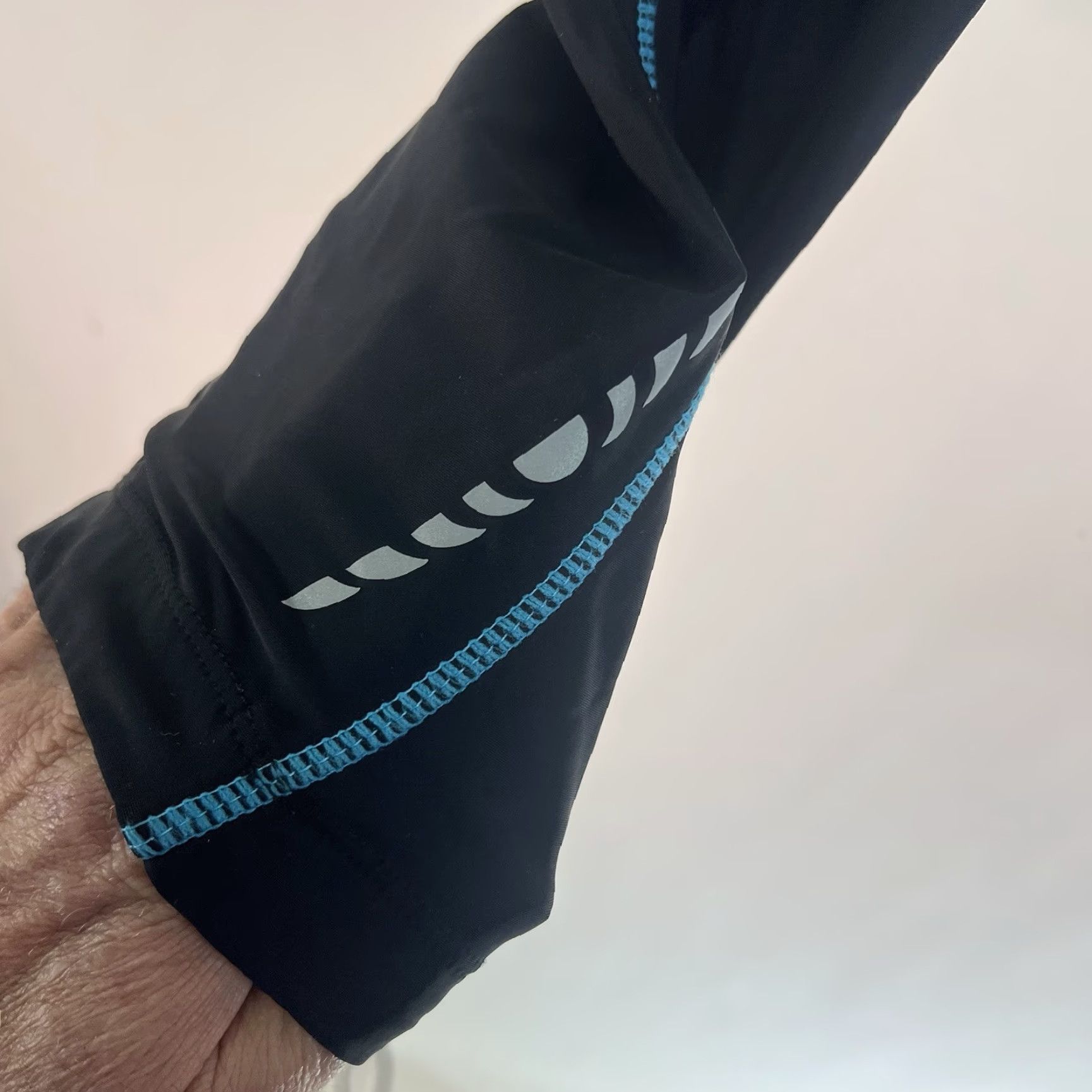 Vintage BALEAF Womens Cycling Thermal Leggings Pants Size M Padded Black Athletic Compression 26X22 Size 32" / US 10 / IT 46 - 3 Thumbnail