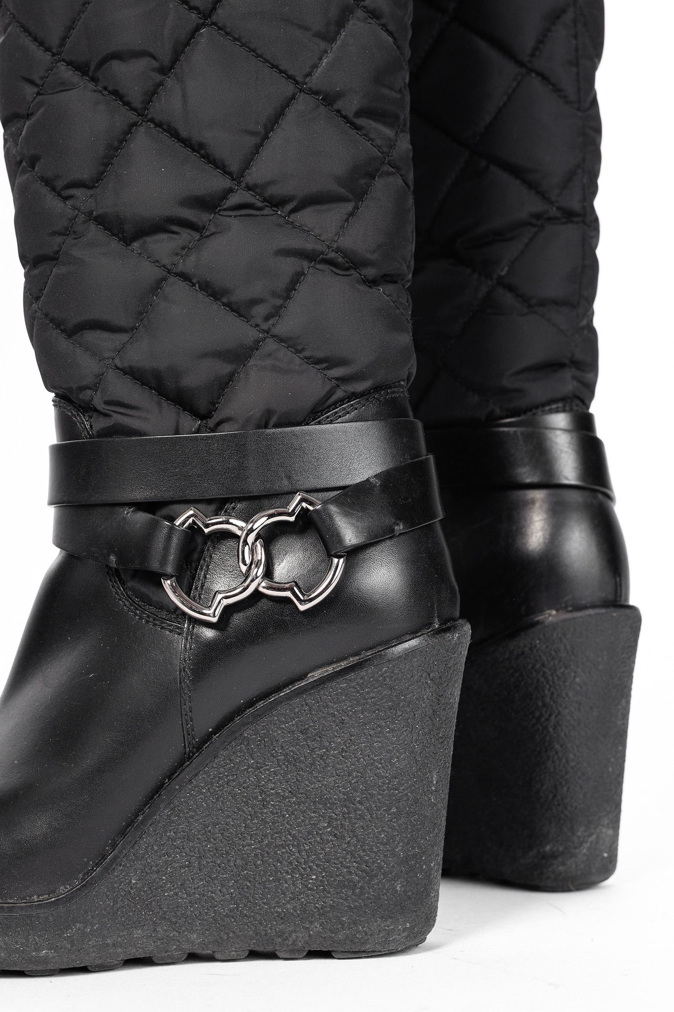 Moncler Moncler New Cernobbio Black Quilted Leather Wedge Boots Size US 6.5 / IT 36.5 - 7 Thumbnail