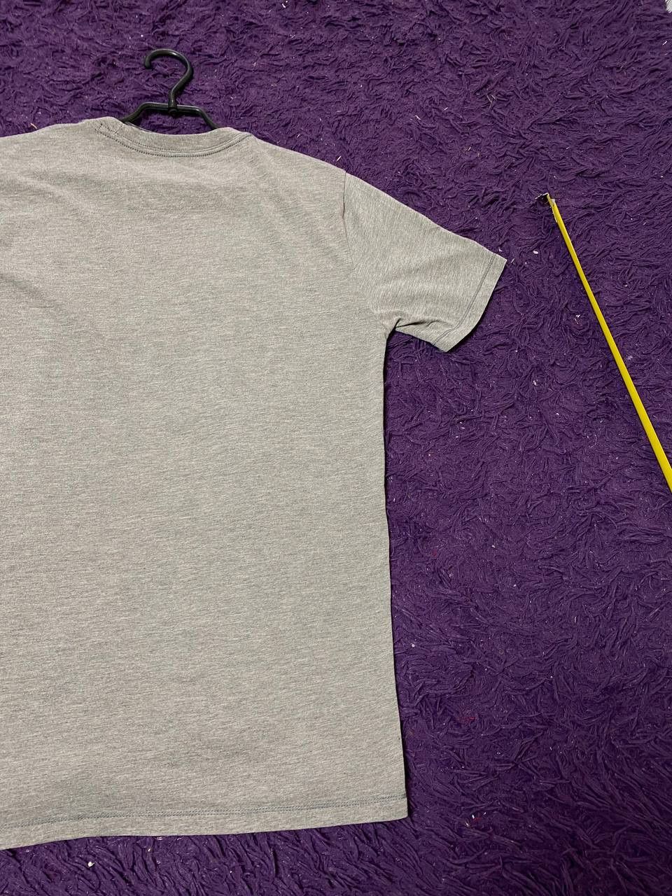 Oakley Vintage Oakley Big Y2K Logo Short Sleeve T-Shirt Size S Size US S / EU 44-46 / 1 - 13 Thumbnail
