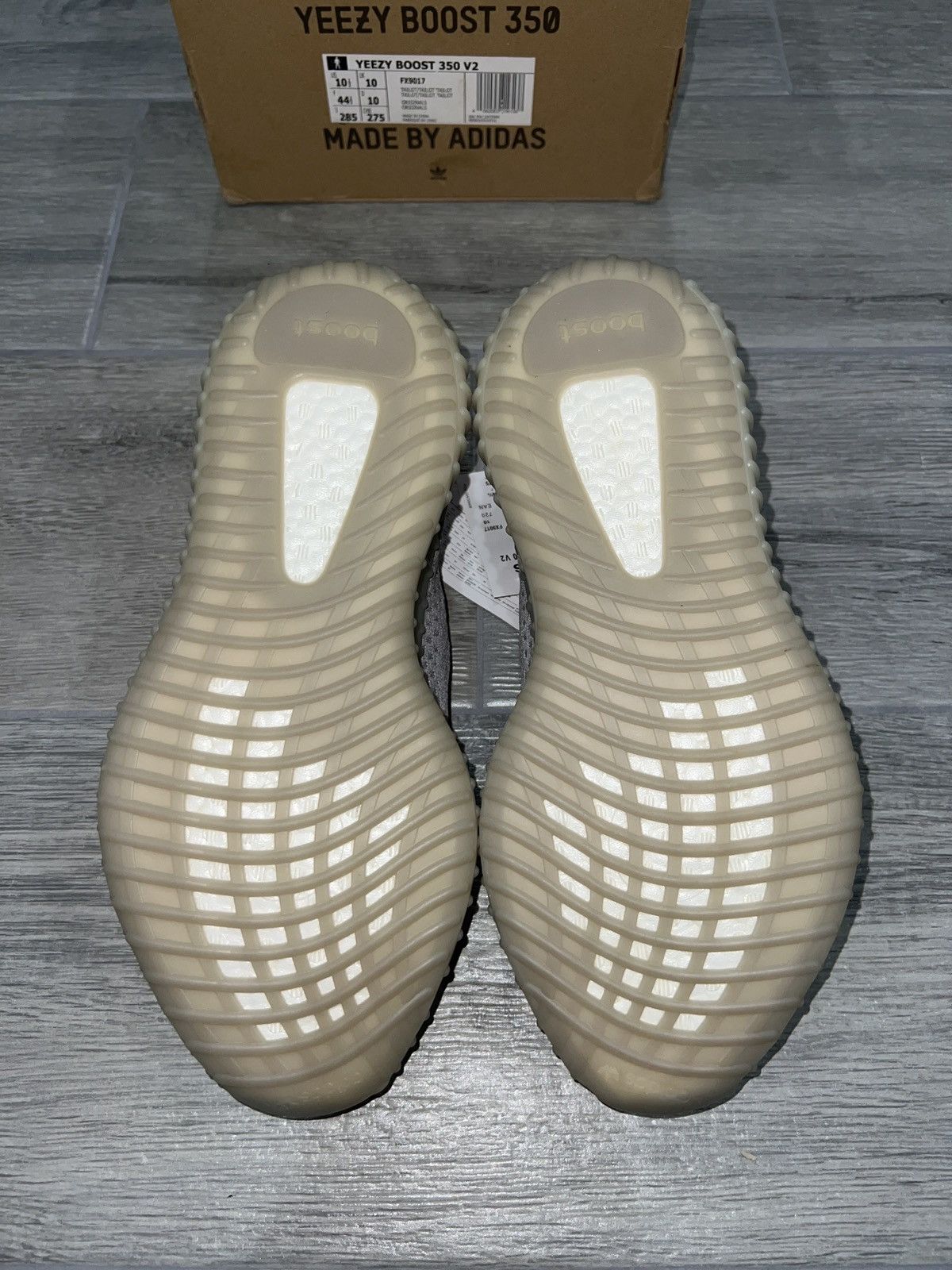 Adidas Yeezy Boost 350 V2 Tail Light Size US 10.5 / EU 43-44 - 4 Thumbnail