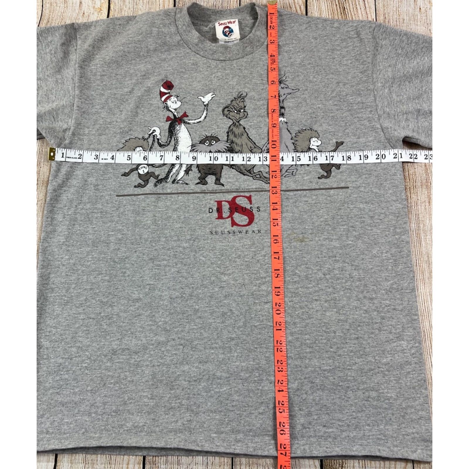 Vintage VINTAGE Dr Seuss T Shirt 90s Gray Crew Neck Short Sleeve Large L Mens Graphic Print Lorax Grinch Seuss Wear The Grinch The Lorax Size US L / EU 52-54 / 3 - 5 Thumbnail