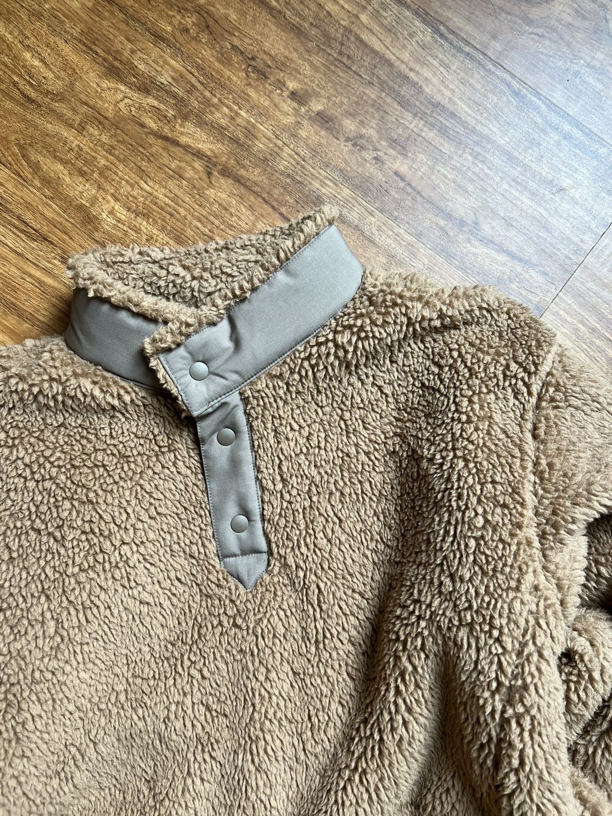 Japanese Brand × Uniqlo × White Mountaineering Uniqlo x White Mountaineering Half Snap Fleece size Medium Size US M / EU 48-50 / 2 - 2 Thumbnail