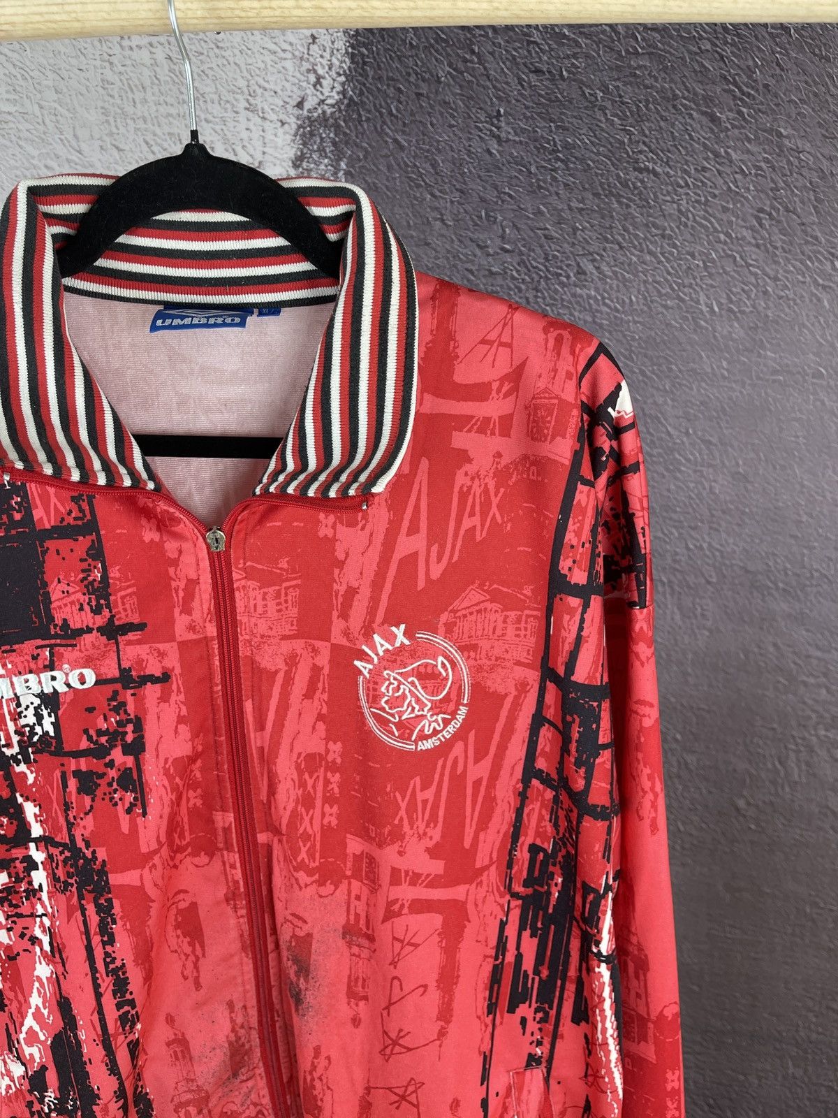 Umbro Umbro FC Ajax vintage 90s allover print track top jacket Size US XL / EU 56 / 4 - 3 Thumbnail