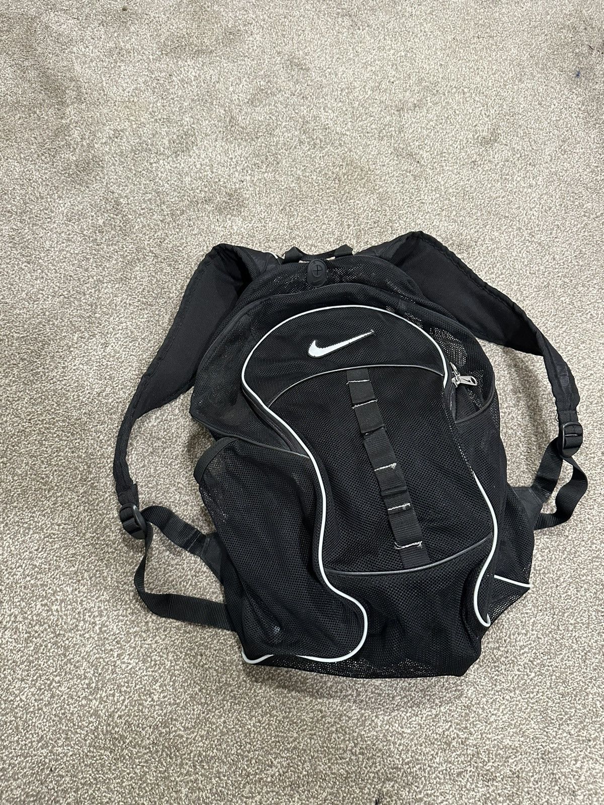 Nike Nike Vintage Mesh Backpack Bag Size ONE SIZE - 3 Thumbnail