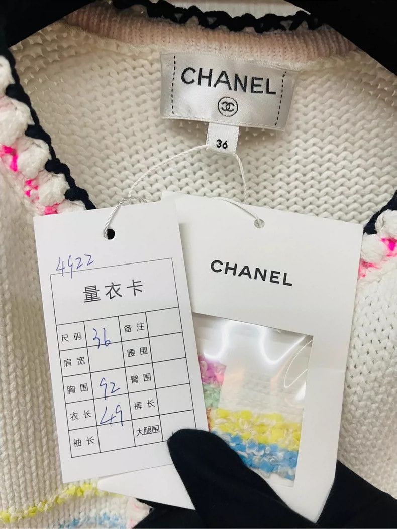 Chanel Chanel 24s rainbow knitted striped logo rhinestone cardigan Size XS / US 0-2 / IT 36-38 - 2 Thumbnail