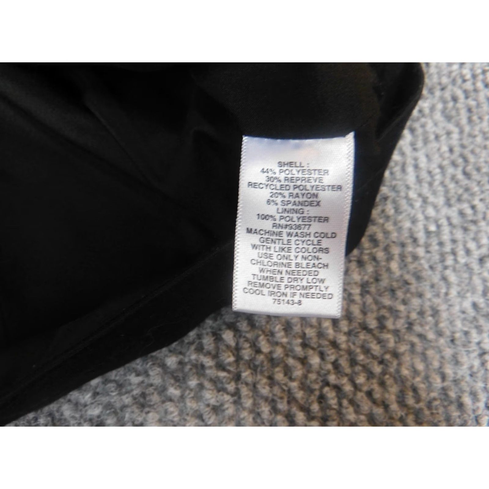 Liz Claiborne Liz Claiborne Womens Coat L black full zip Simply Liz Coat Women Regular L Black Polyester Softshell Zipper Breathable Casual Winter Size L / US 10 / IT 46 - 7 Thumbnail
