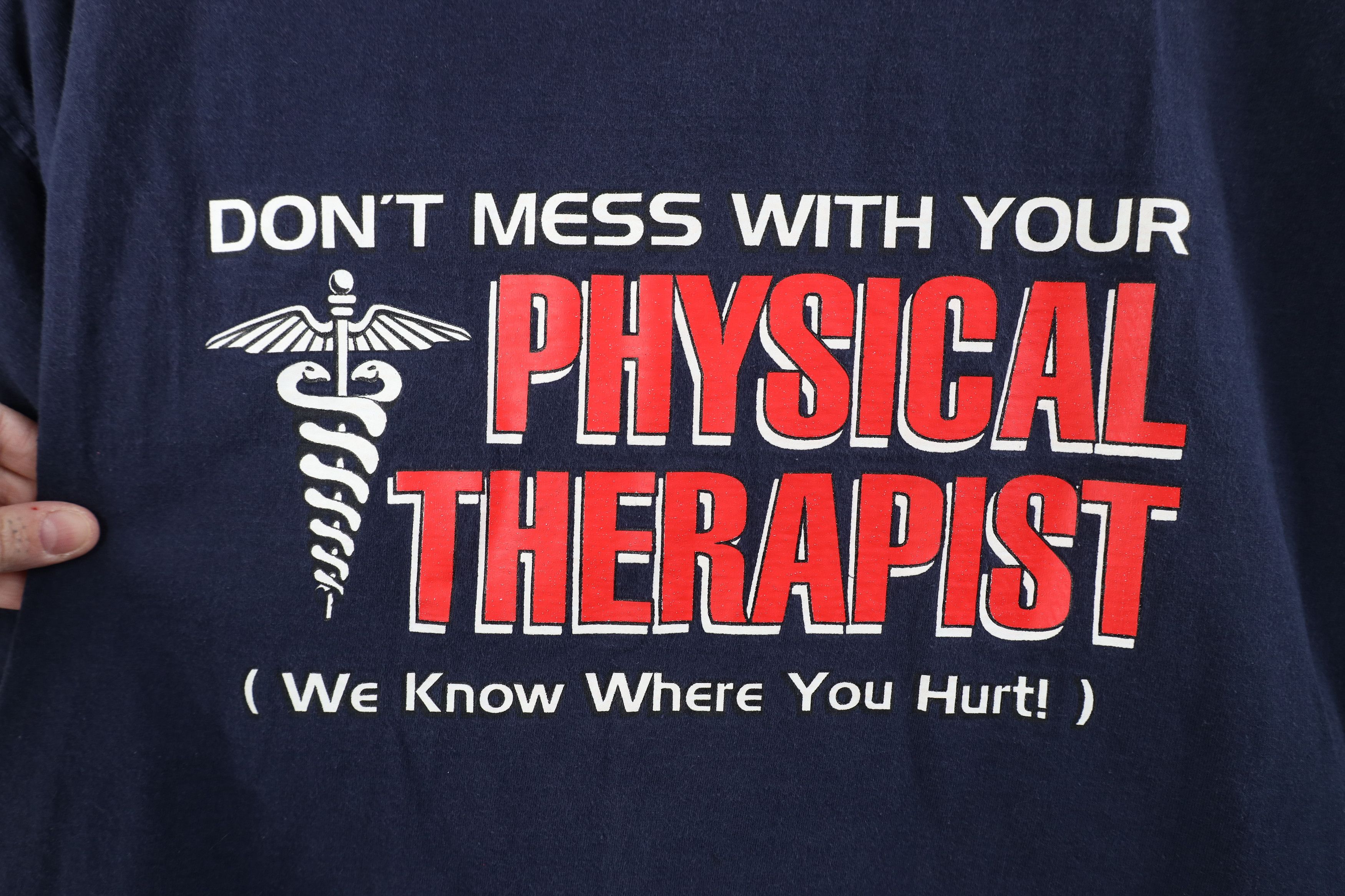 Vintage Vintage 90s Physical Therapist Funny Short Sleeve T-Shirt Size US XL / EU 56 / 4 - 4 Thumbnail
