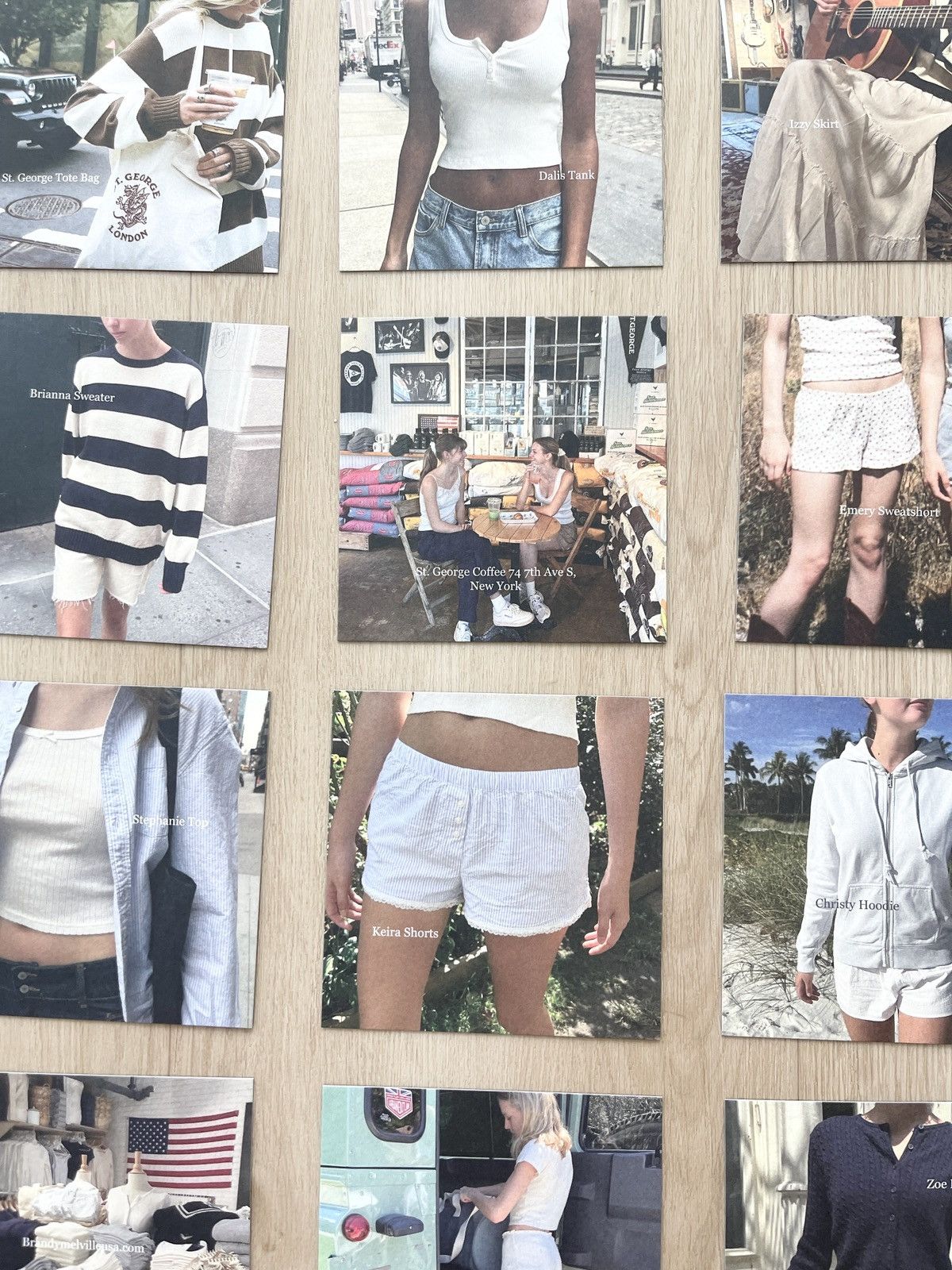 Designer STEAL! Brandy Melville y2k Hard Cards Set Size ONE SIZE - 3 Thumbnail