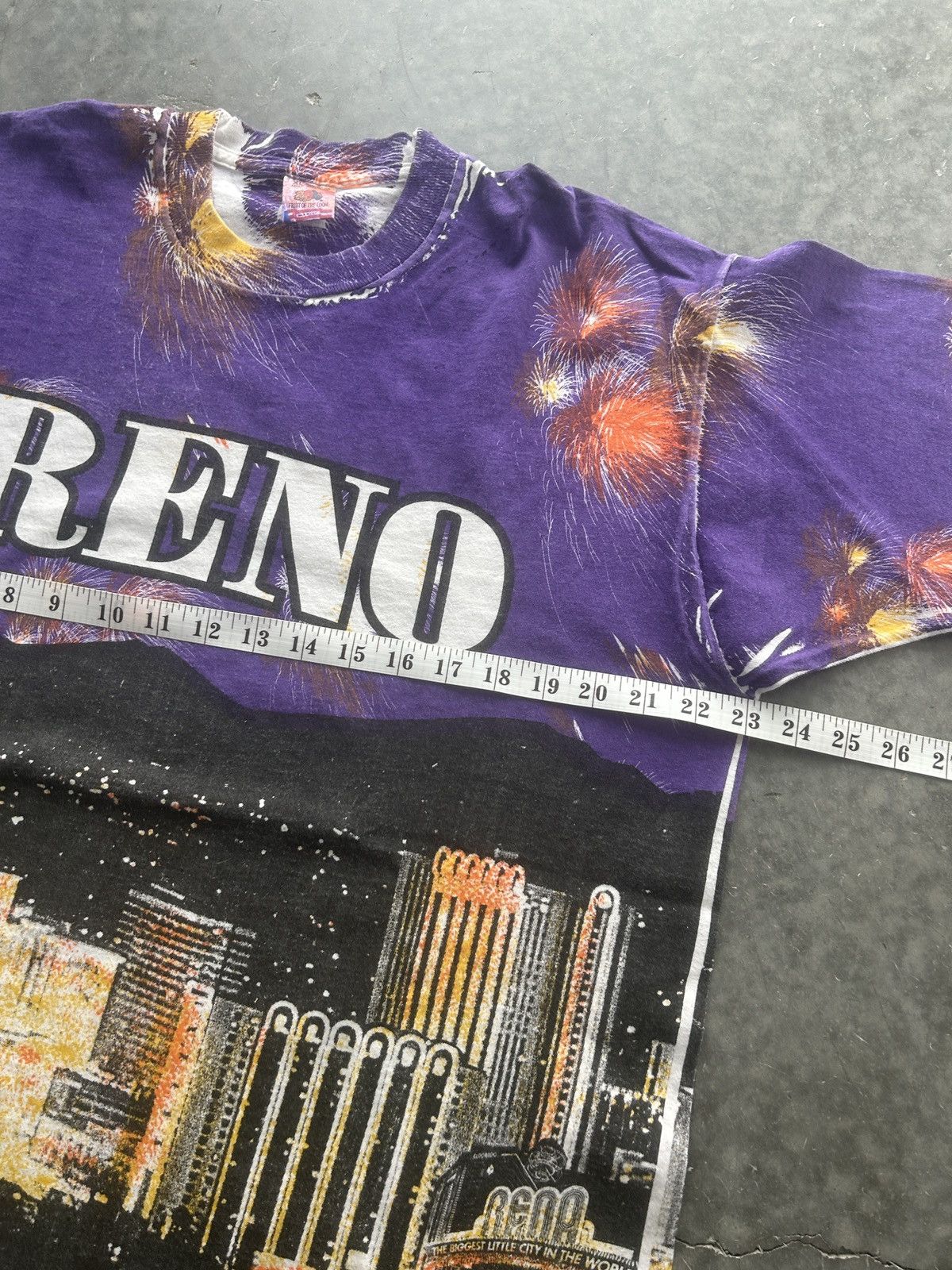Fruit Of The Loom × Vintage Crazy Vintage 90s Reno Nevada AOP Graphic Tee Size US XL / EU 56 / 4 - 6 Thumbnail