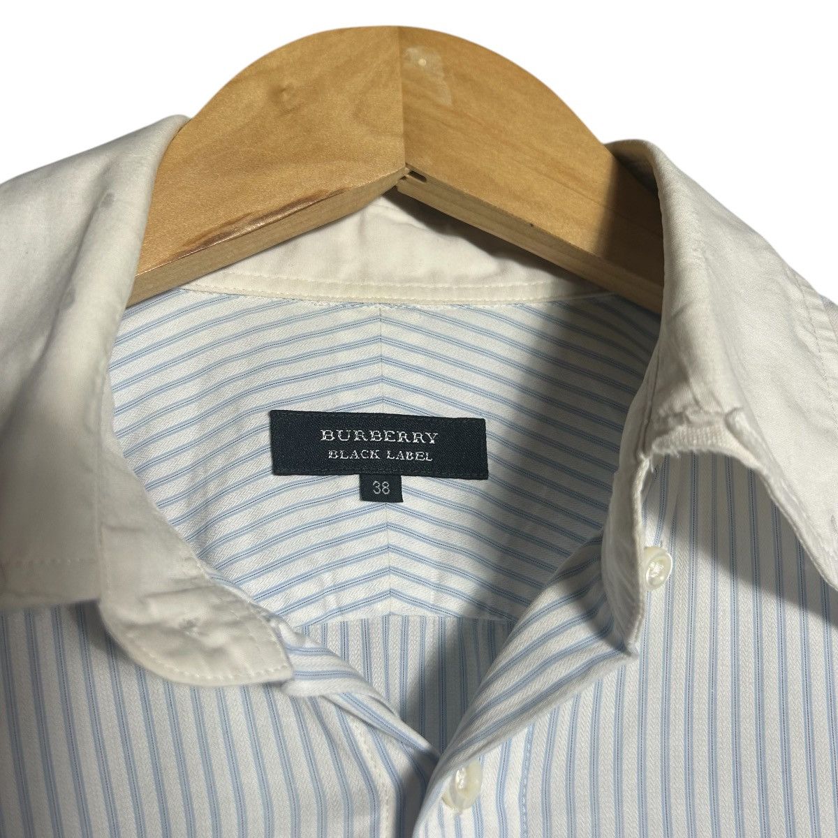 Burberry Burberry Embroidery Logo Button Up Long Sleeve Shirt Size M / US 6-8 / IT 42-44 - 4 Thumbnail
