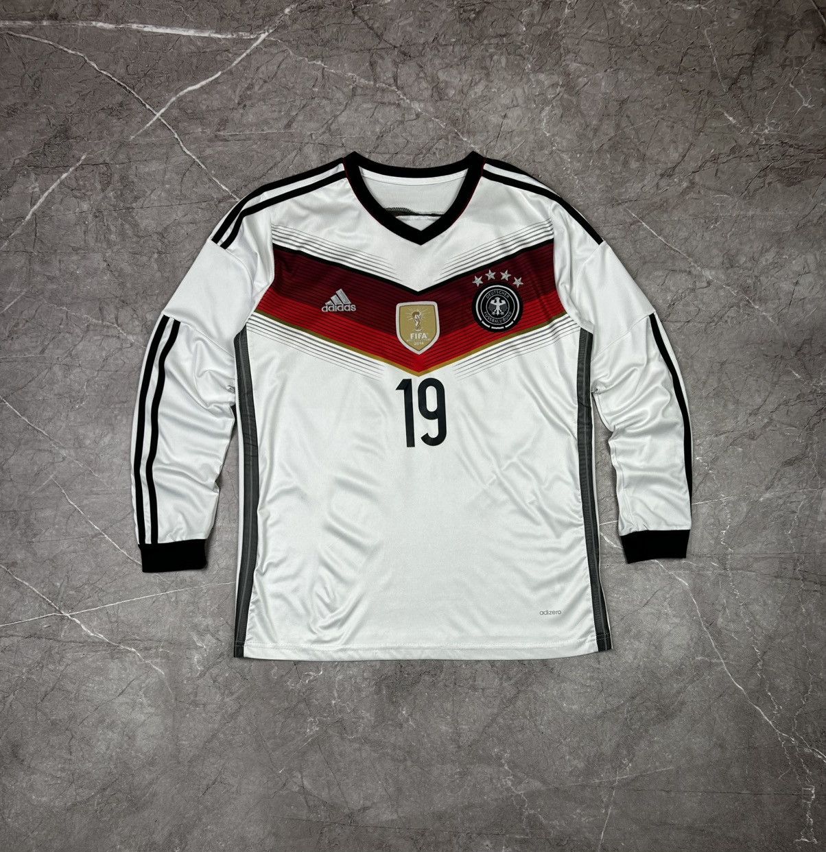 Adidas × Vintage Adidas Germany Soccer jersey Gotze 19 Size M Size US M / EU 48-50 / 2 - 1 Thumbnail