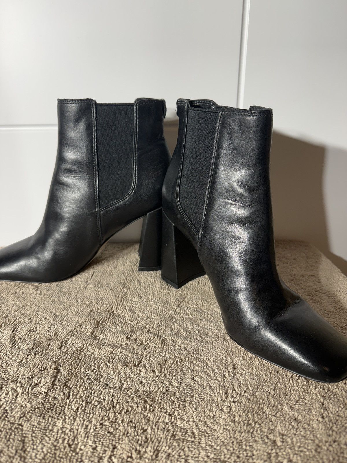 Sam Edelman Sam Edelman Chiara Leather Block Heel Booties Size US 7 / IT 37 - 5 Thumbnail