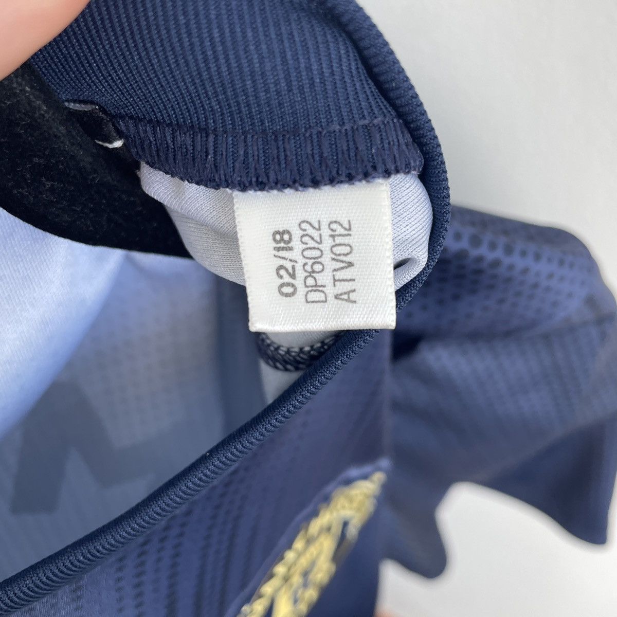 Adidas Manchester United Juan Mata Third Jersey 2018/2019 Size US S / EU 44-46 / 1 - 10 Thumbnail