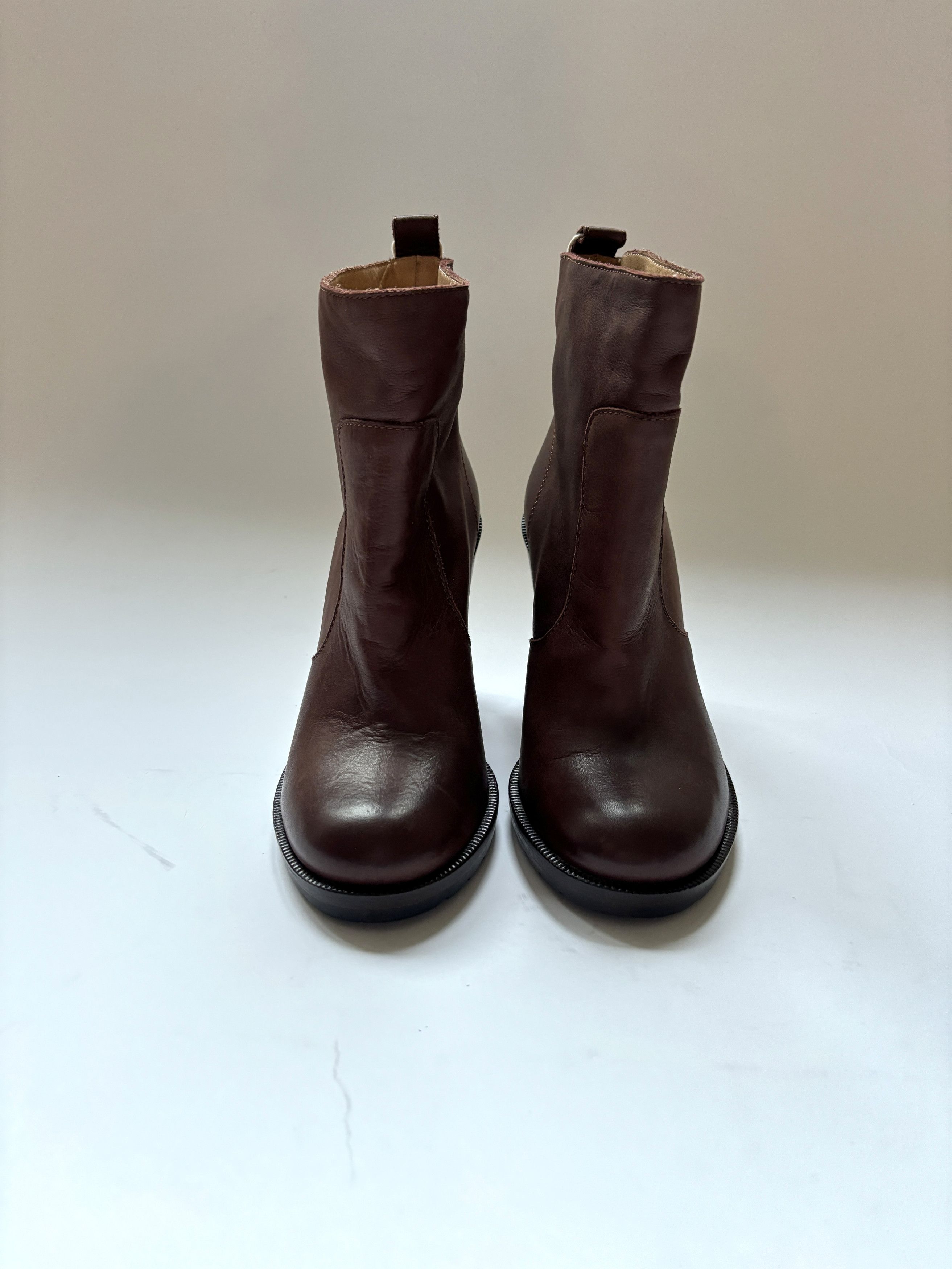 Maison Margiela ⚡️QUICK SALE⚡️Margiela Ankle Boots Extendable to High Boots Size US 5 / IT 35 - 5 Thumbnail