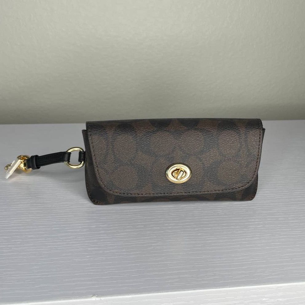 Coach Sunglass Case In Signature Canvas