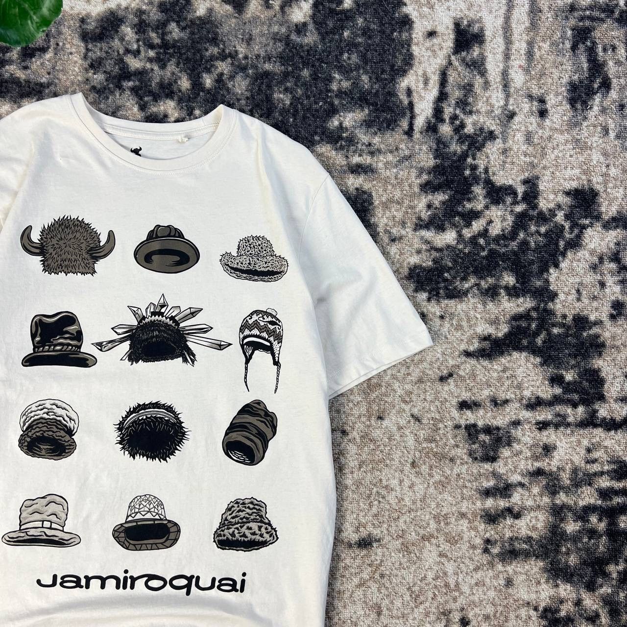 Band Tees Jamiroquai Vintage Big Logo Jazz Band T-Shirt 1TS94 Size US M / EU 48-50 / 2 - 2 Thumbnail
