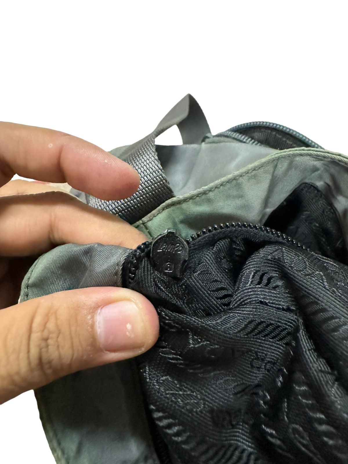 Prada Vtg🔥Prada Tessuto Nylon Green Buckle Crossbody Shoulder Bag Size ONE SIZE - 16 Thumbnail