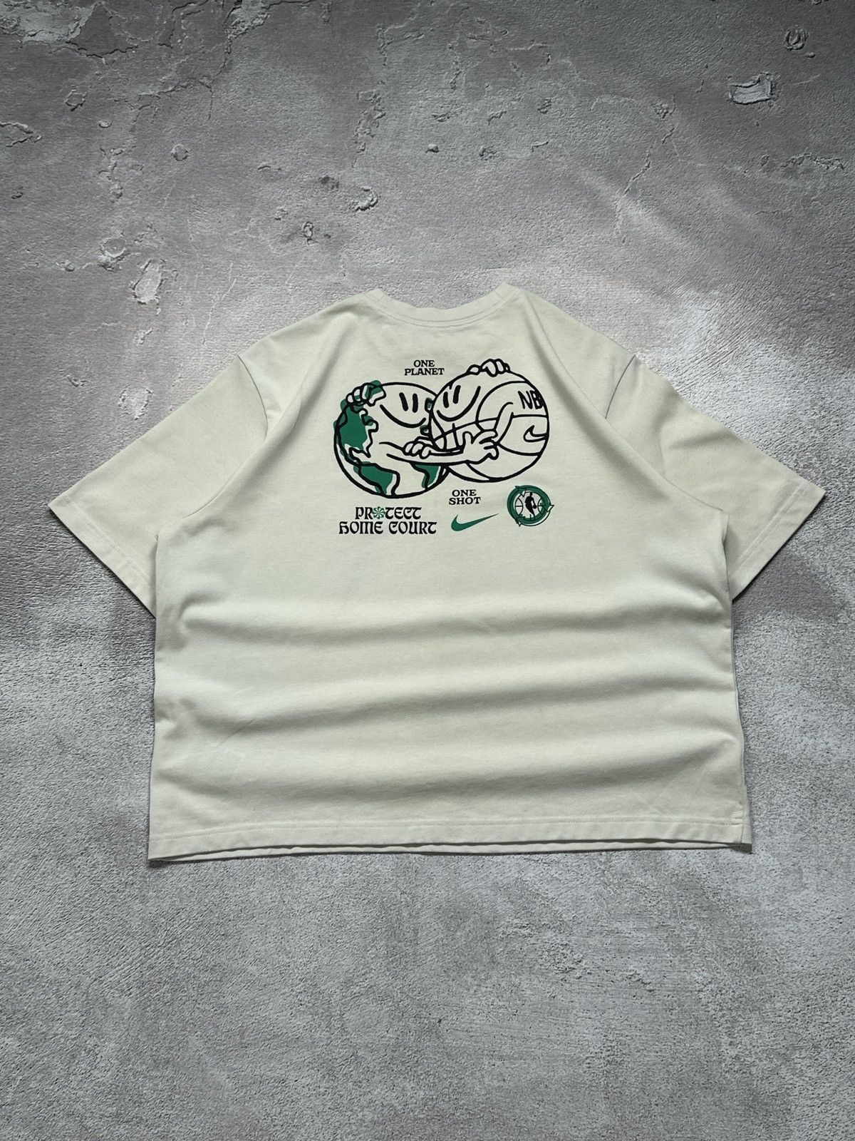 Rare Nike NBA One Planet One Shot Centre Logo Cropped TShirt
