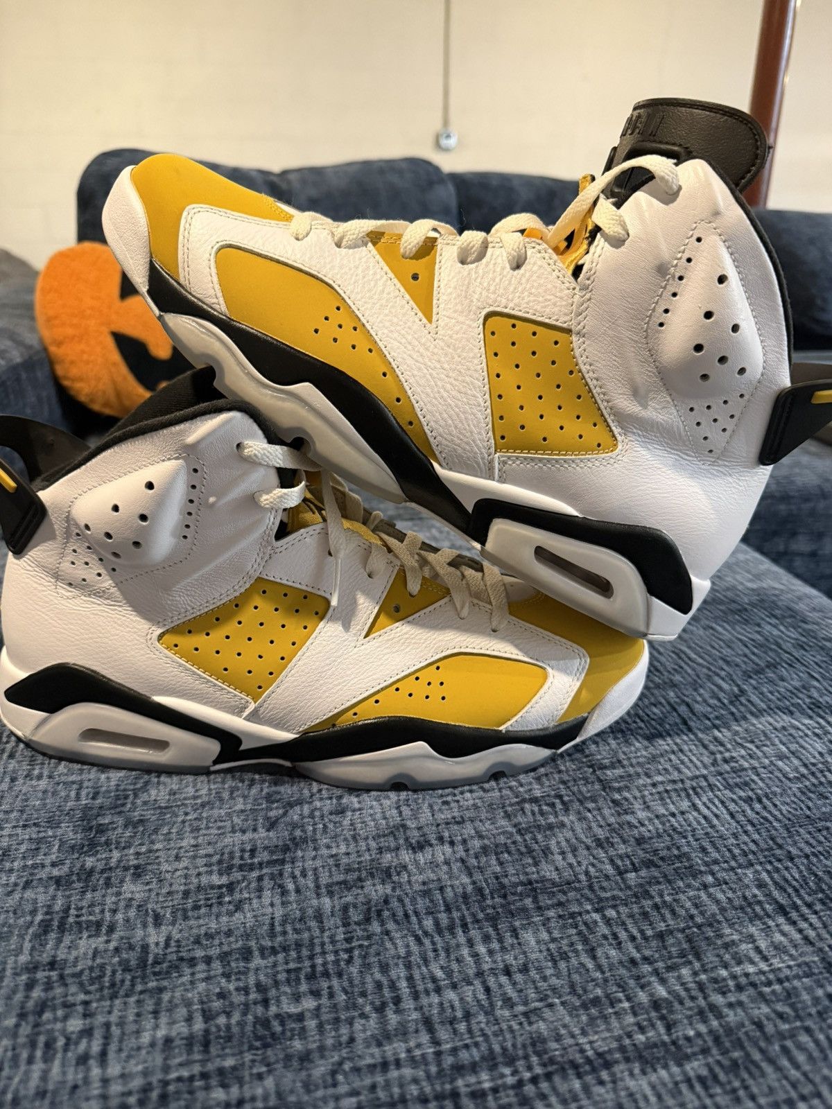 Jordan Brand 🔥 Air Jordan 6 “Yellow Ochre” – Size 13 🔥 Size US 13 / EU 46 - 1 Thumbnail