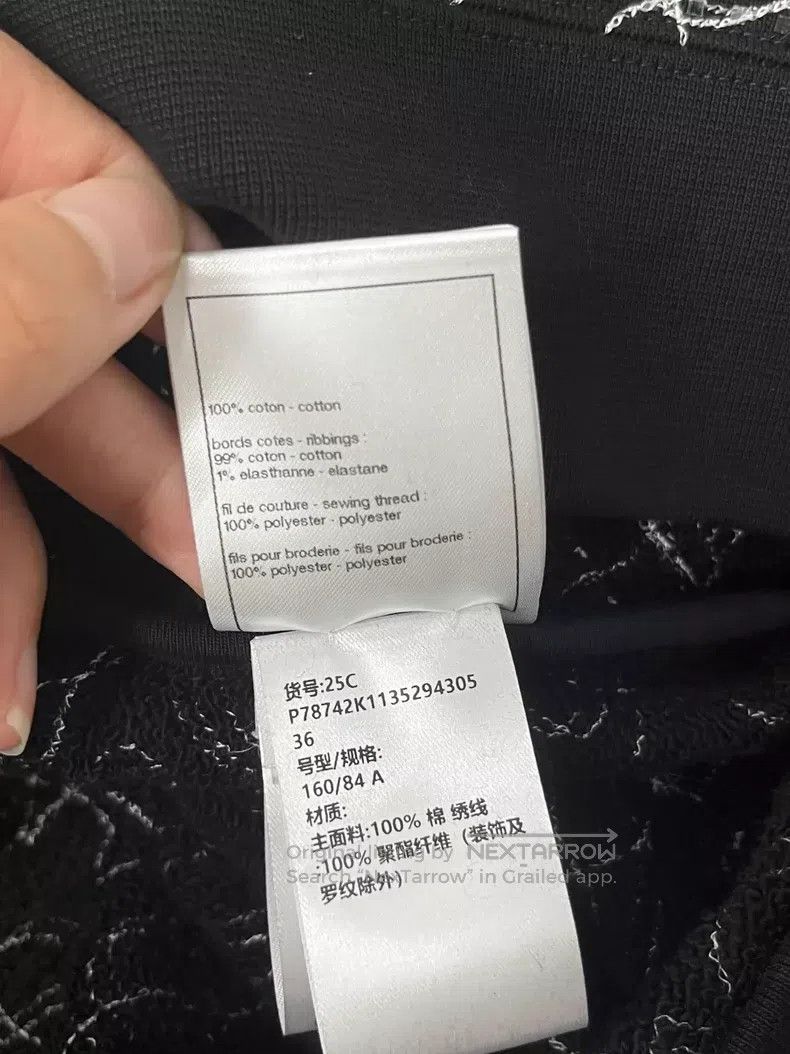Chanel Chanel 25C new black full logo printed sweatshirt Size XS / US 0-2 / IT 36-38 - 6 Thumbnail