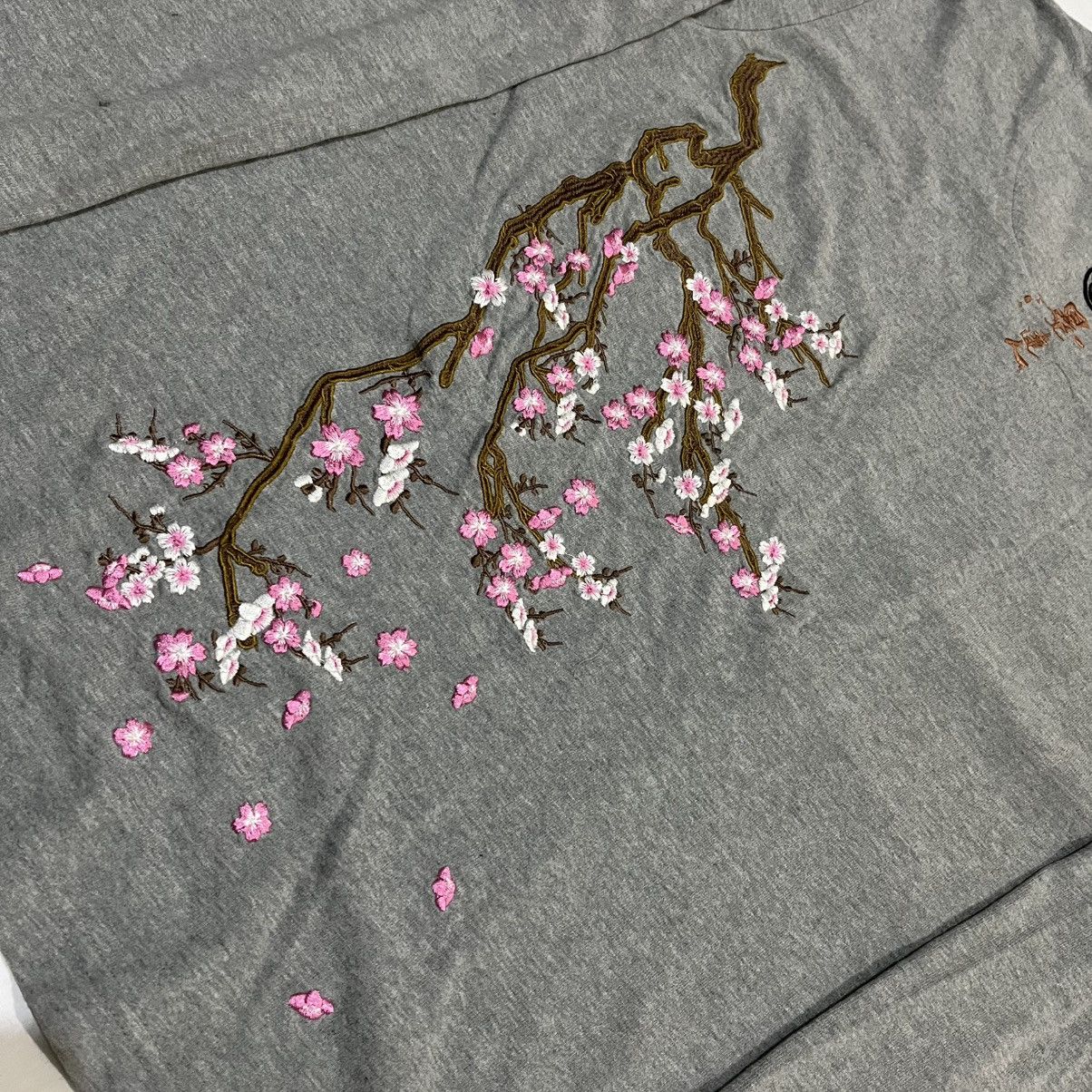 Karakuri Tamashii Big Train Dragon Embroidered Longsleve Size US M / EU 48-50 / 2 - 8 Thumbnail