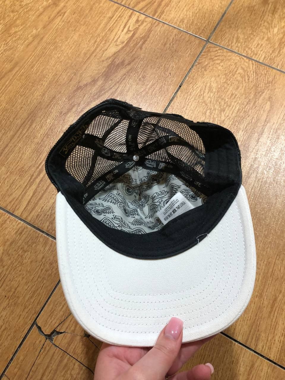 Von Dutch Vintage Von Dutch Logo Mesh Trucker Snapback Hat Cap Size ONE SIZE - 9 Thumbnail
