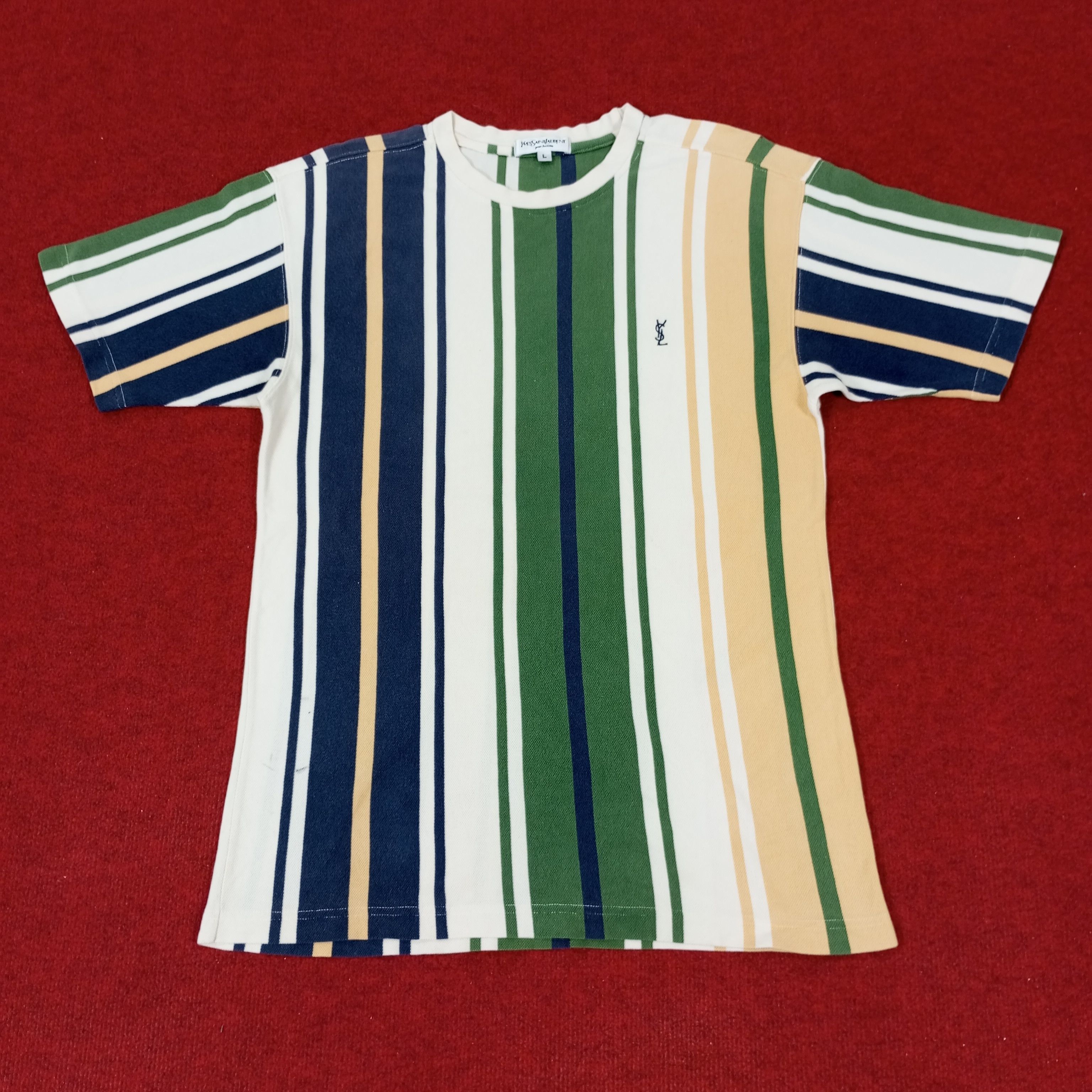 Vintage × Yves Saint Laurent Yves Saint Laurent YSL Small Logo Design Luxury Brand Tshirt Size US M / EU 48-50 / 2 - 1 Thumbnail