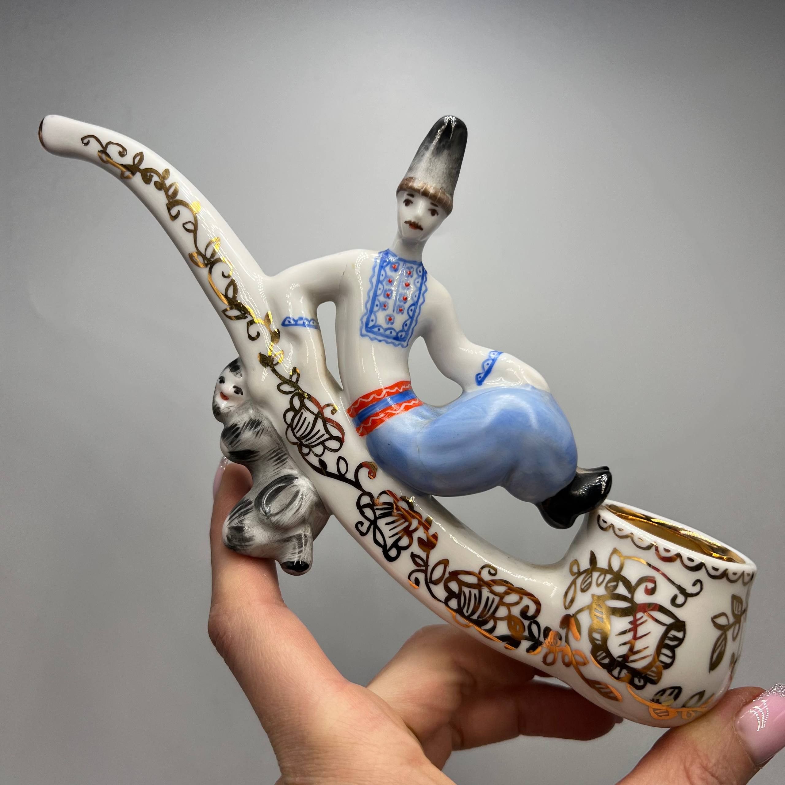 Vintage Vintage Ukrainian Porcelain Pipe Kozak Vakula Devil Size ONE SIZE - 1 Thumbnail