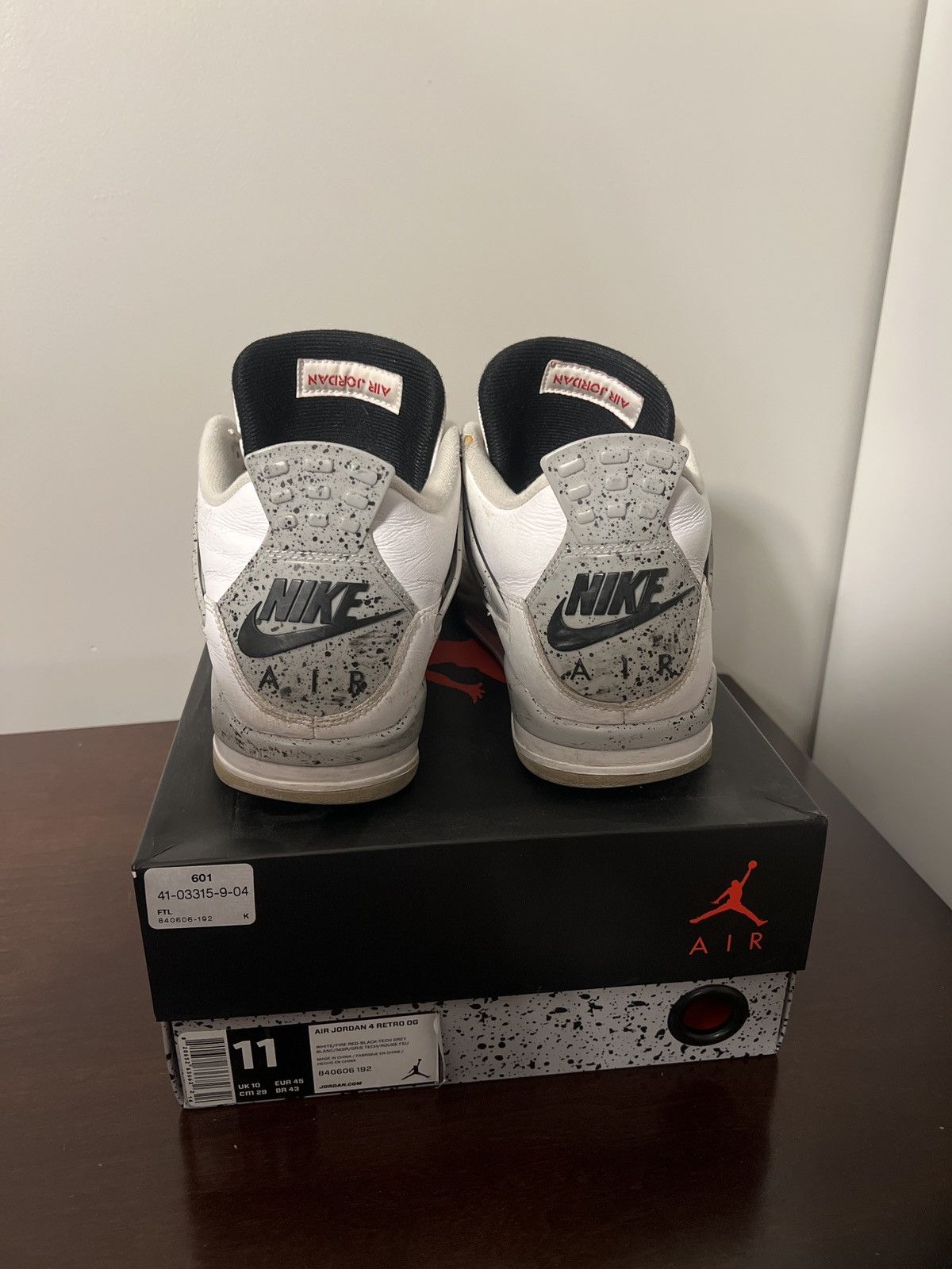 Jordan Brand × Nike Jordan 4 White Cement (2016) Size 10.5 Size US 10.5 / EU 43-44 - 1 Thumbnail