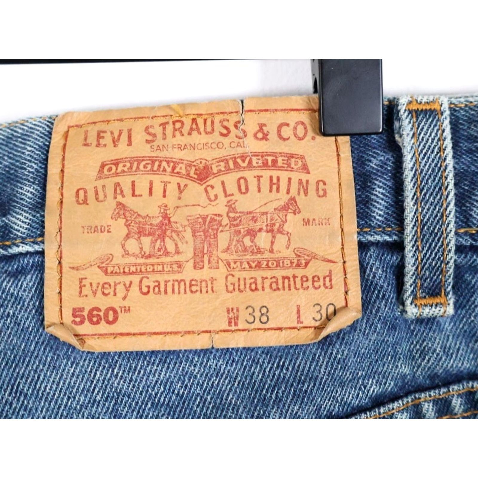 Levi's VINTAGE Levi's 560 Jeans Men's 36 x 30 Loose Fit Tapered Leg Blue Denim Jeans 90s Grunge Retro Mens Size US 36 / EU 52 - 3 Thumbnail
