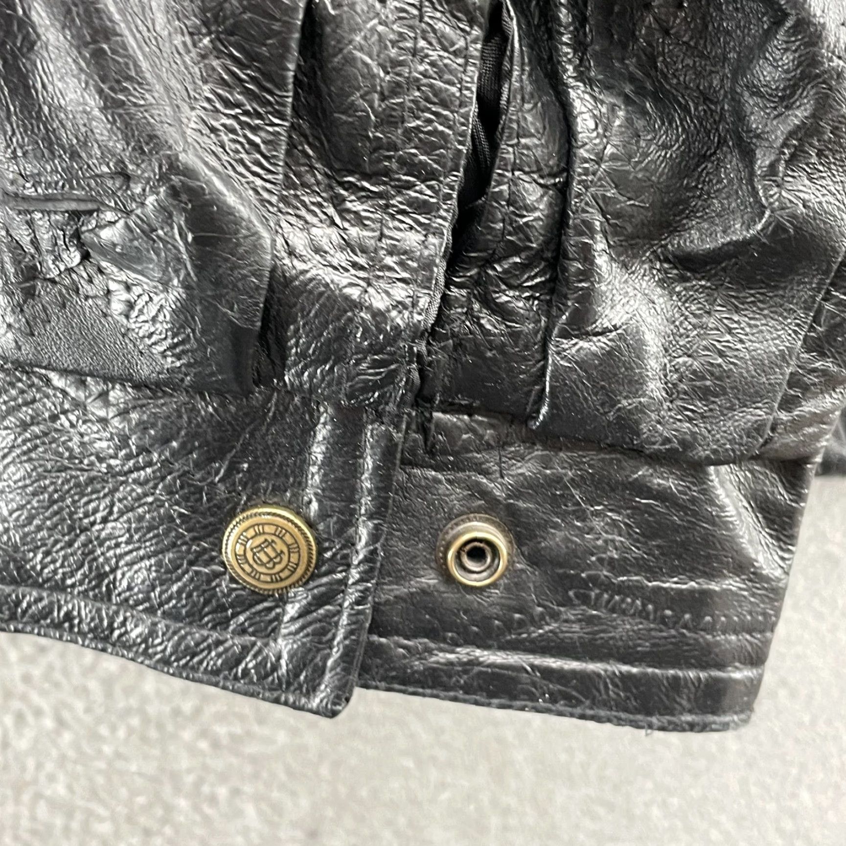 Vintage VINTAGE Napoline 100% Leather Bomber Jacket XL Baggy Biker Streetwear Retro Moto Y2K 90s Black Leather Bomber Jacket Men XL Baggy Streetwear 90s Size US XL / EU 56 / 4 - 7 Thumbnail