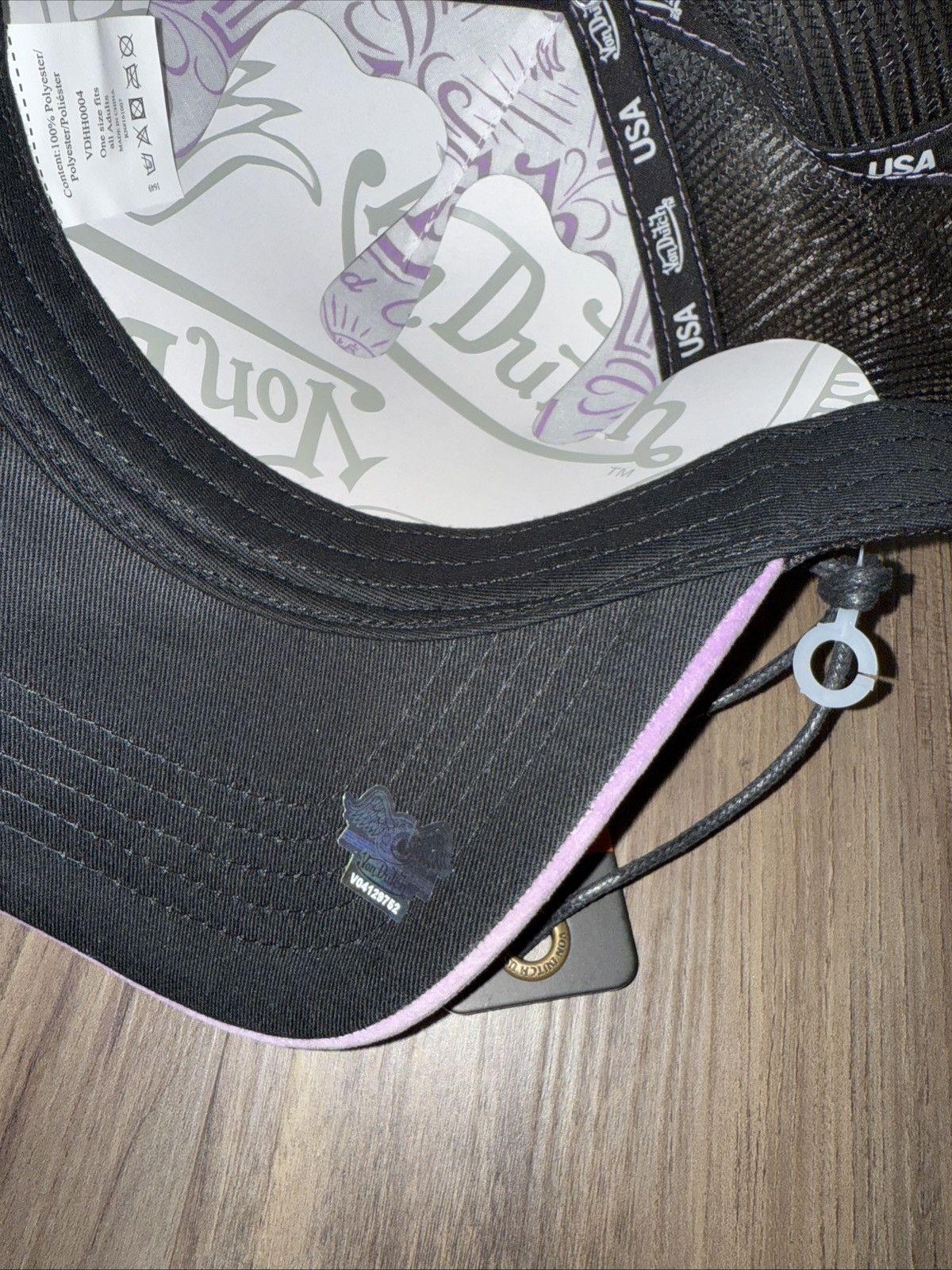 Von Dutch Von Dutch Trucker Hat Purple Fuzzy Front Black Mesh Snapback Size ONE SIZE - 7 Thumbnail
