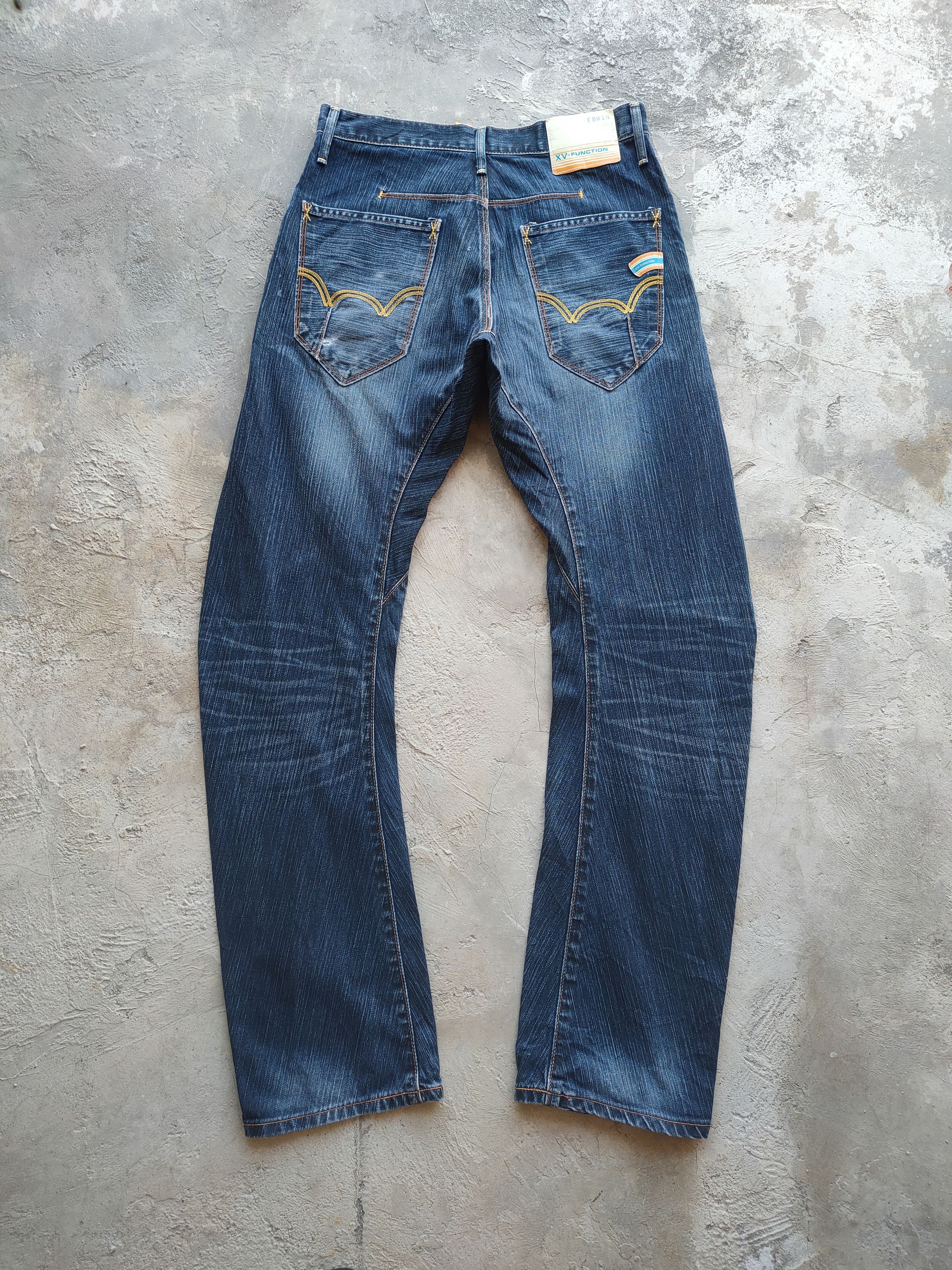 Edwin W30 VINTAGE EDWIN TWIST LEG FADED JEANS PANTS Size US 30 / EU 46 - 3 Thumbnail
