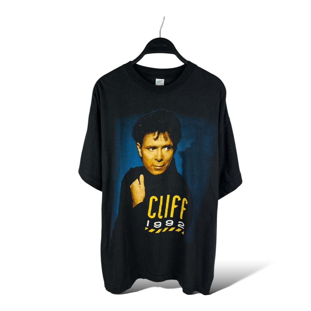 Band Tees Vintage 1992 Cliff Richard Access All Areas Tour T-Shirt Size US XL / EU 56 / 4 - 1 Thumbnail