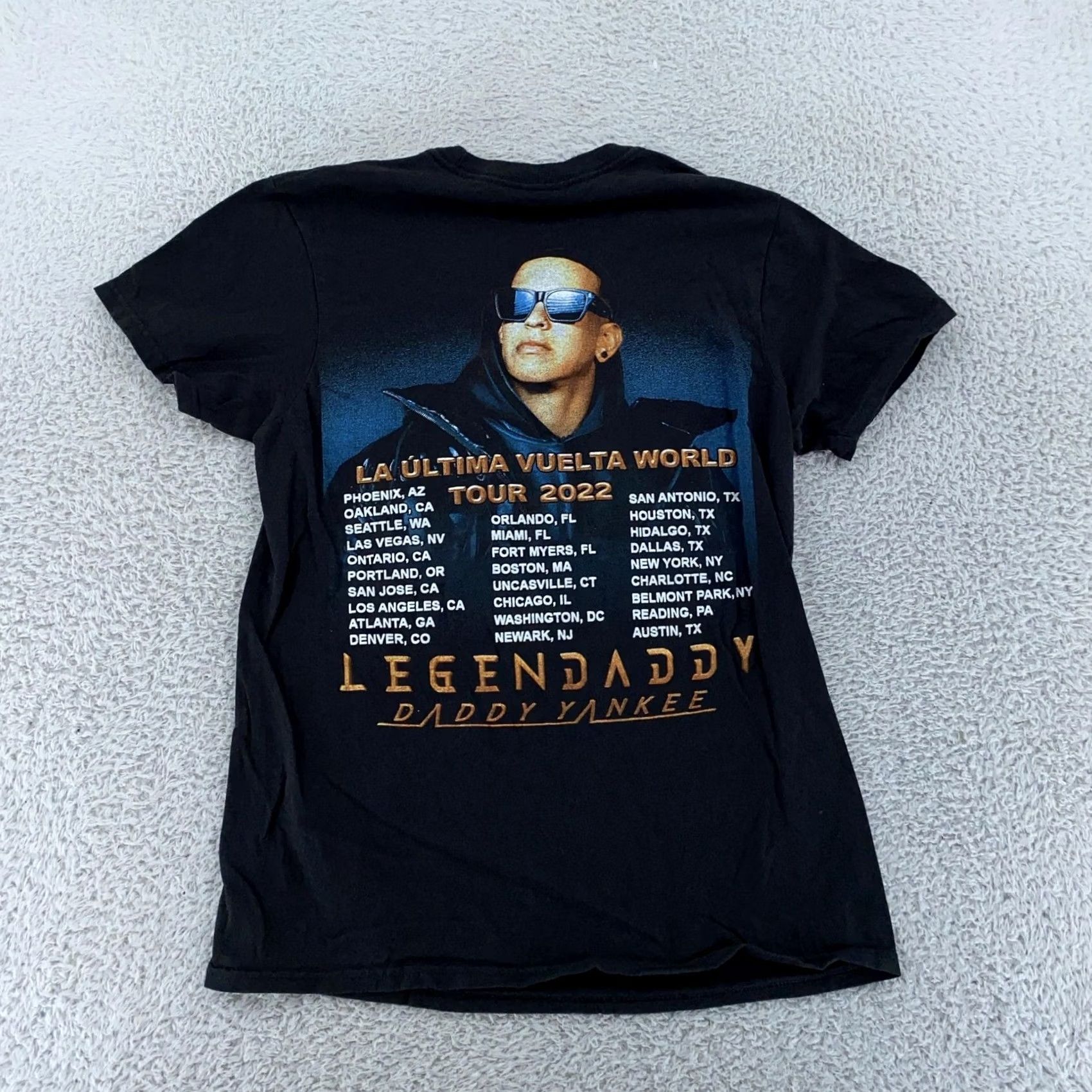 Delta Delta 2022 Daddy Yankee Legendaddy World Tour Shirt XS Black Crew Neck Short Sleeve Graphic Print Concert Tee Mens XS Size US XS / EU 42 / 0 - 4 Thumbnail