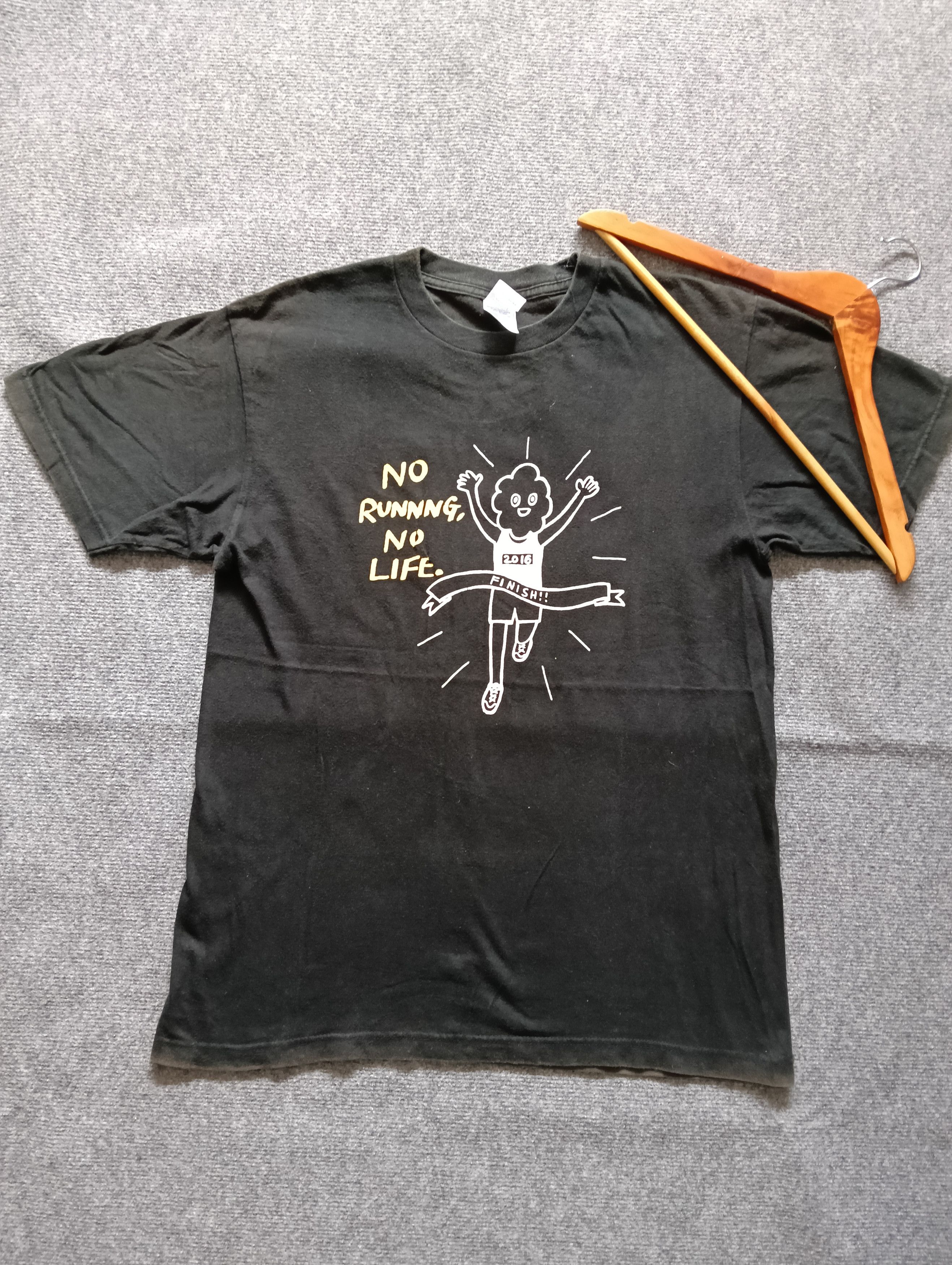 No running no life faded Tshirt.
