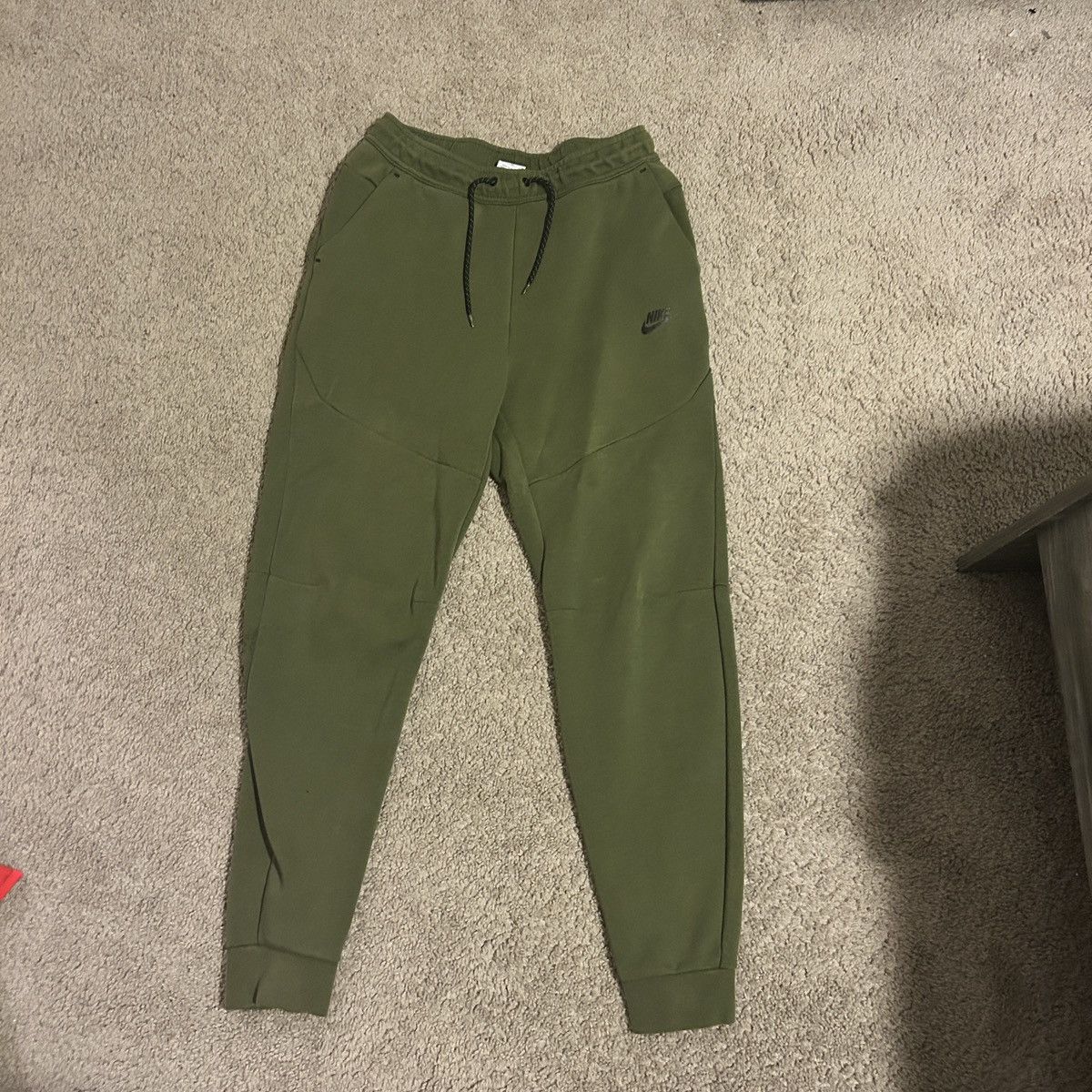 Nike Green Nike tech pants Size US 41 - 2 Thumbnail