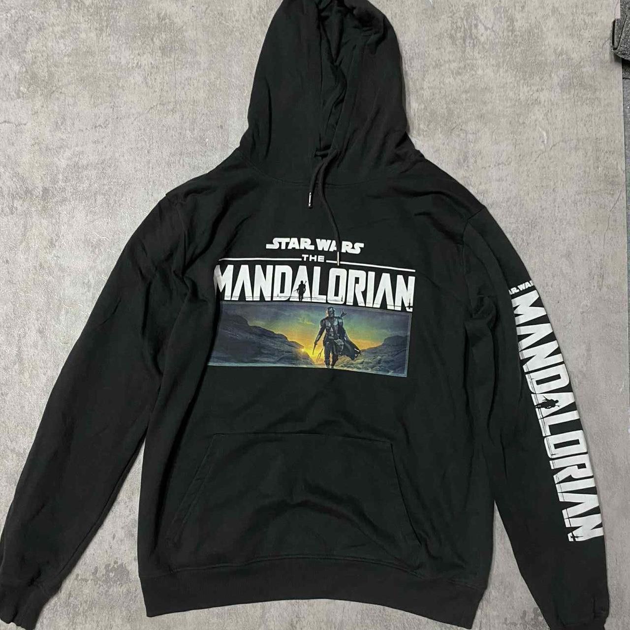 Star Wars Black Star Wars Mandalorian hoodie #StarWars Size US L / EU 52-54 / 3 - 1 Thumbnail