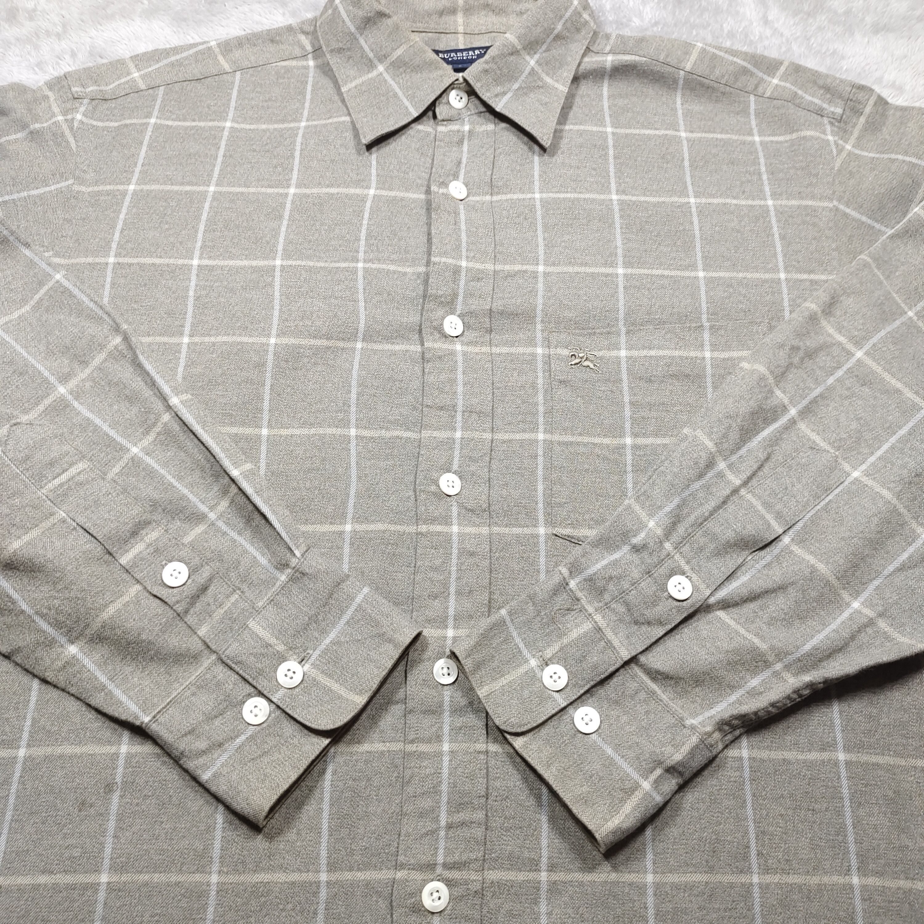 Burberry BURBERRY CHECKERD BUTTON UP LONG SLEEVE Size US M / EU 48-50 / 2 - 5 Thumbnail