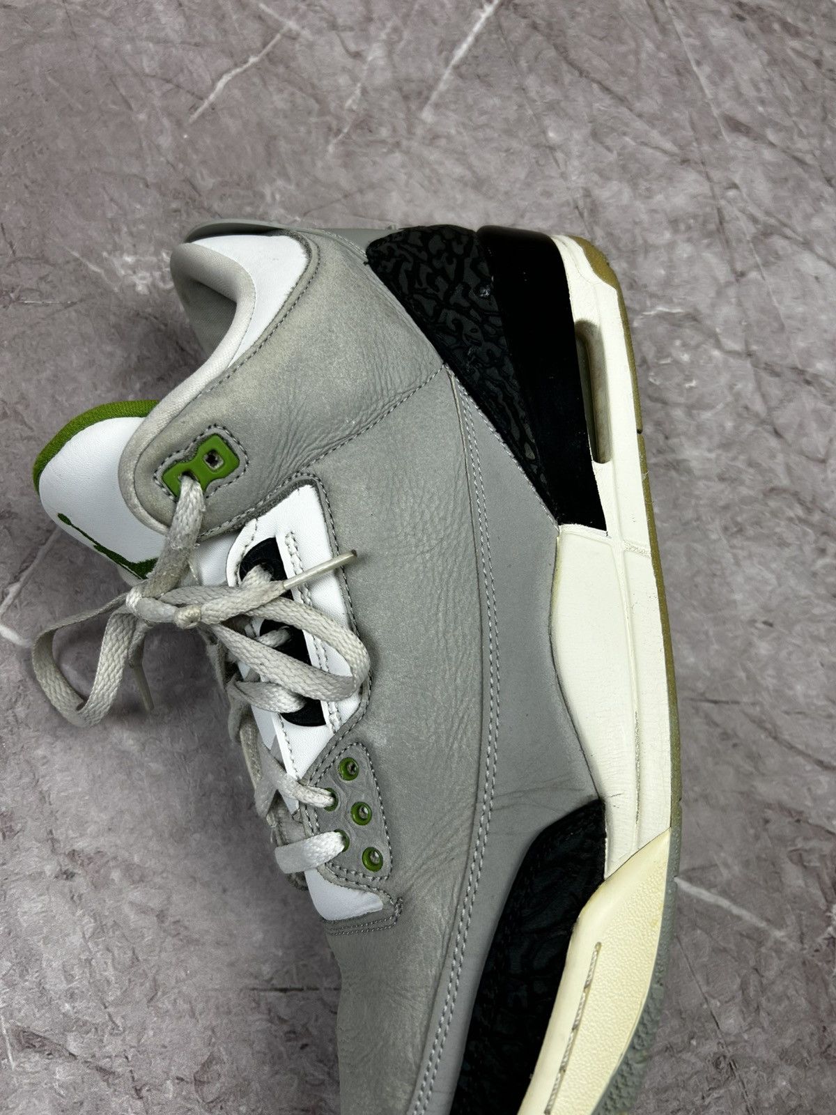Jordan Brand Jordan 3 Retro Shoes Size US 12.5 / EU 45-46 - 9 Thumbnail