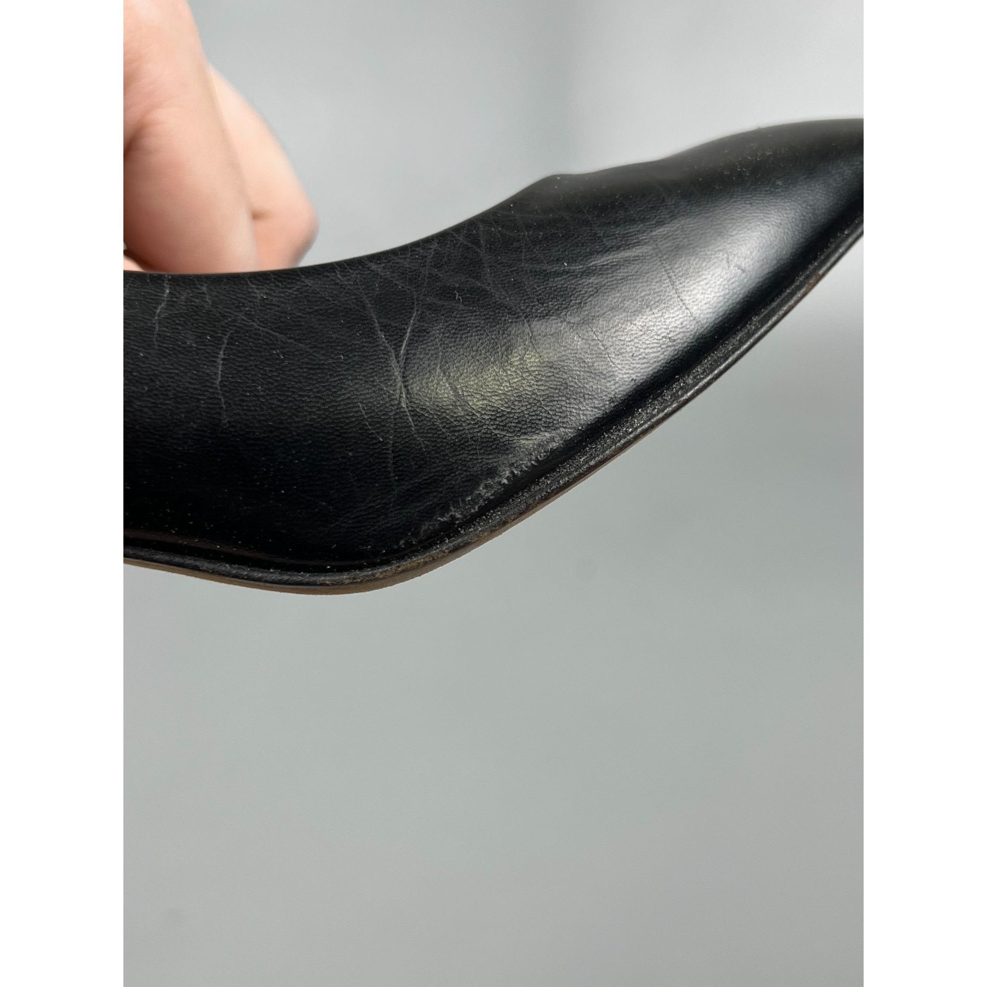 Gucci Gucci Vintage Pointed Toe Leather Pumps (Y1022) Size US 6 / IT 36 - 9 Thumbnail