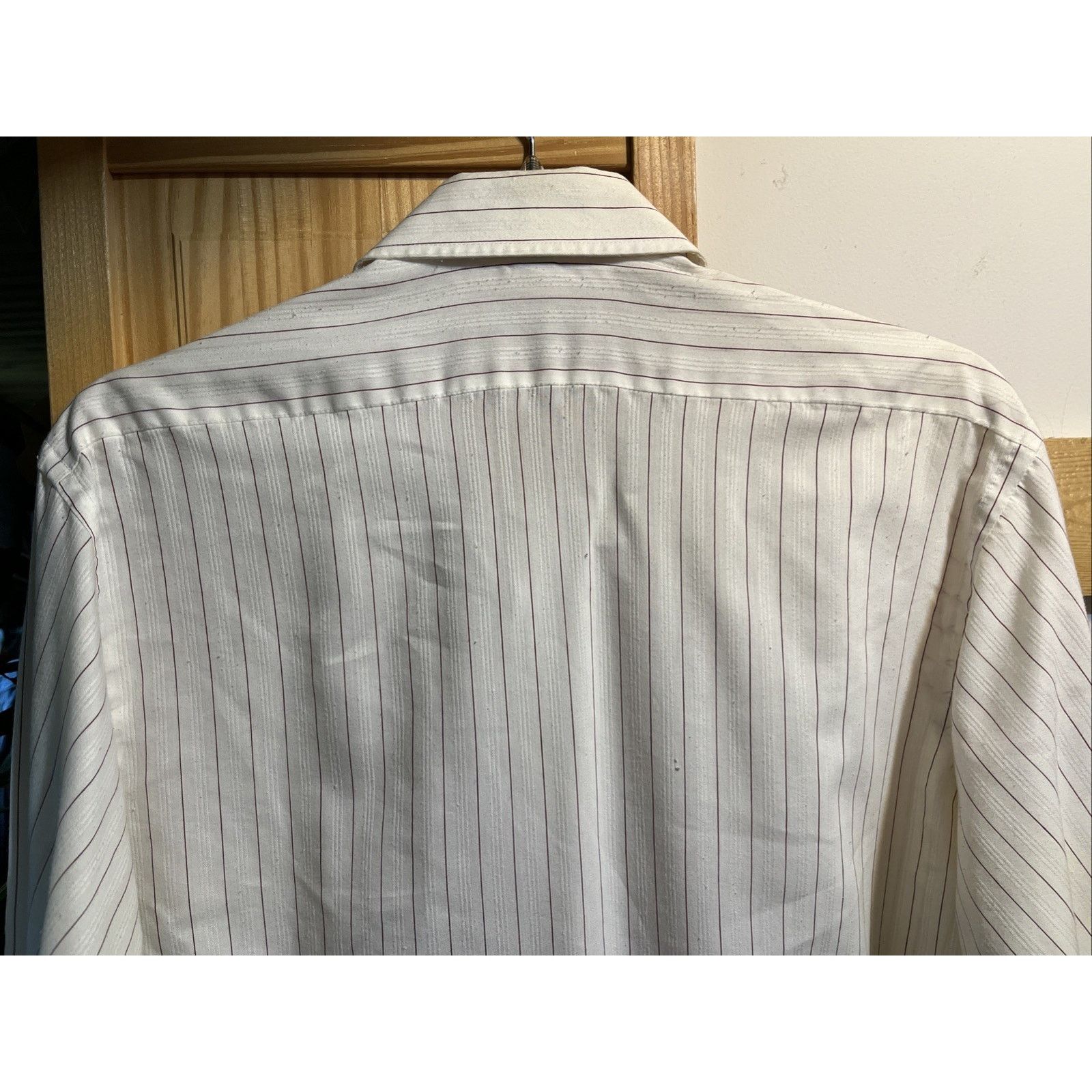 Van Heusen Van Heusen Shirt Mens 15.5 34/35 White Red Striped LS Pocket Size US L / EU 52-54 / 3 - 6 Thumbnail