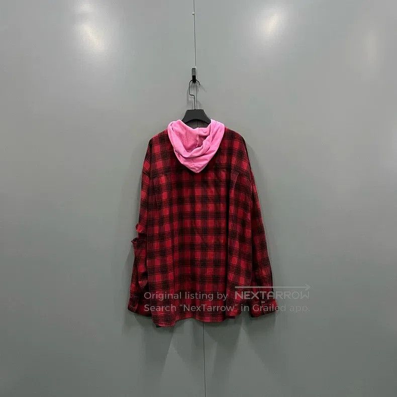 Balenciaga Balenciaga Color-block checkered hooded shirt Size US L / EU 52-54 / 3 - 2 Thumbnail