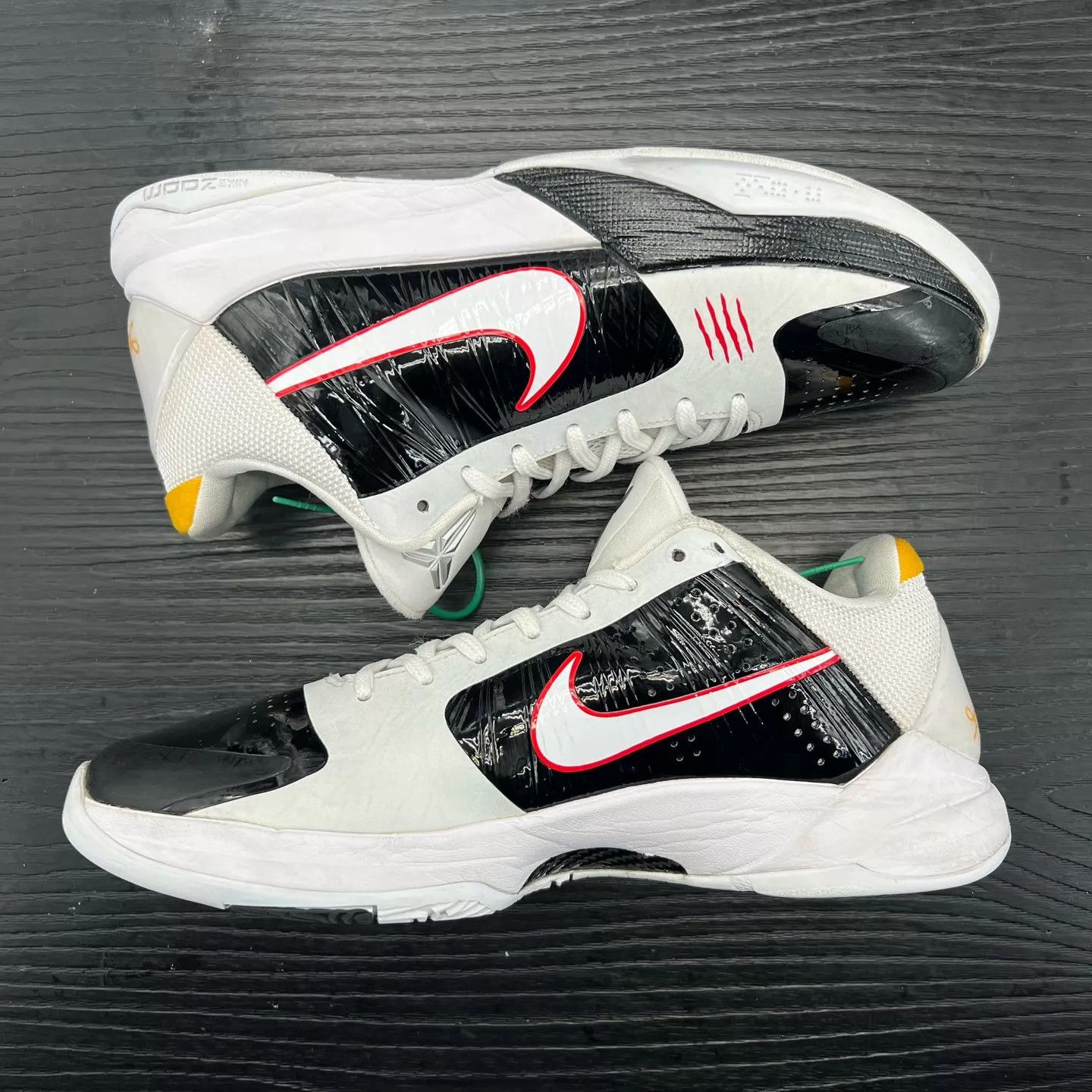 Nike Nike Air Jordan 5 Bruce Lee White Dragon 42.5 Size US 9.5 / EU 42-43 - 2 Thumbnail