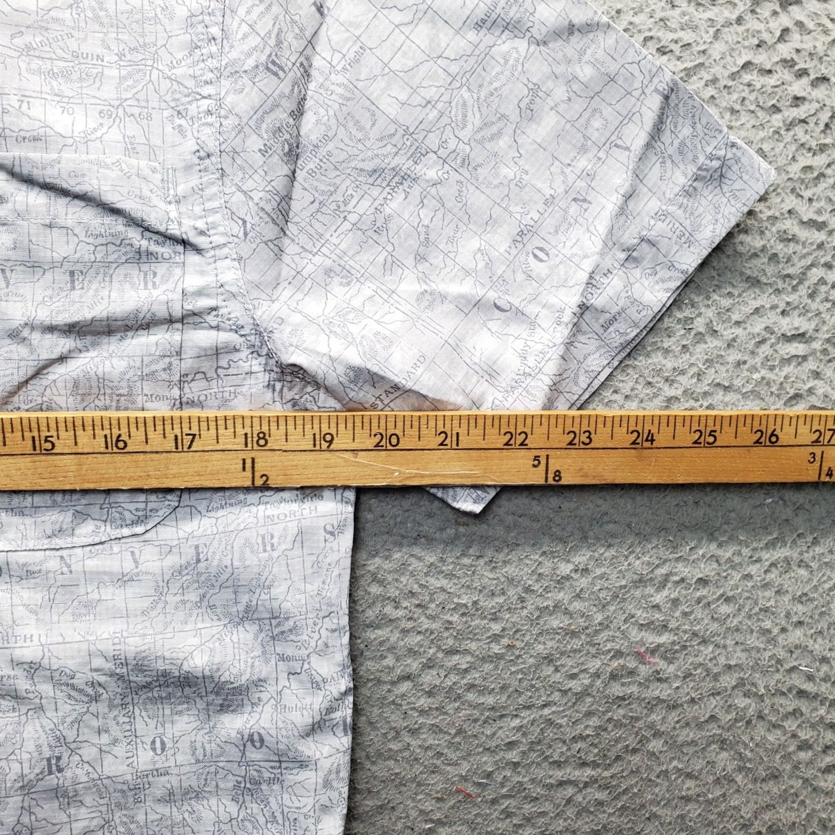 Vintage The American Outdoorsman Fishing Shirt Mens S Button-Down Multi World Atlas Size US S / EU 44-46 / 1 - 4 Thumbnail