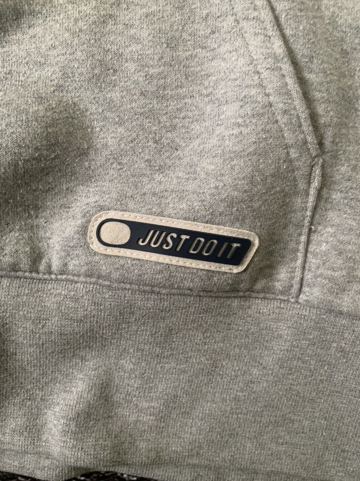 Nike Vintage Nike Y2K Hoodie Big Logo Center Swoosh Size US S / EU 44-46 / 1 - 4 Thumbnail
