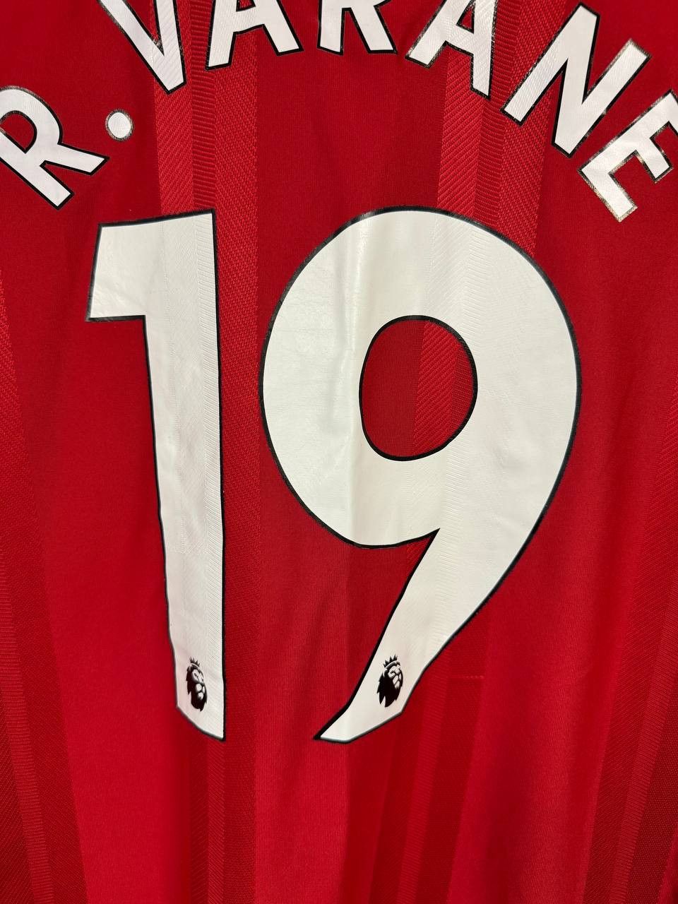 Adidas R.VARANE Manchester United 2021/22 Adidas Soccer Jersey Size US XL / EU 56 / 4 - 20 Thumbnail