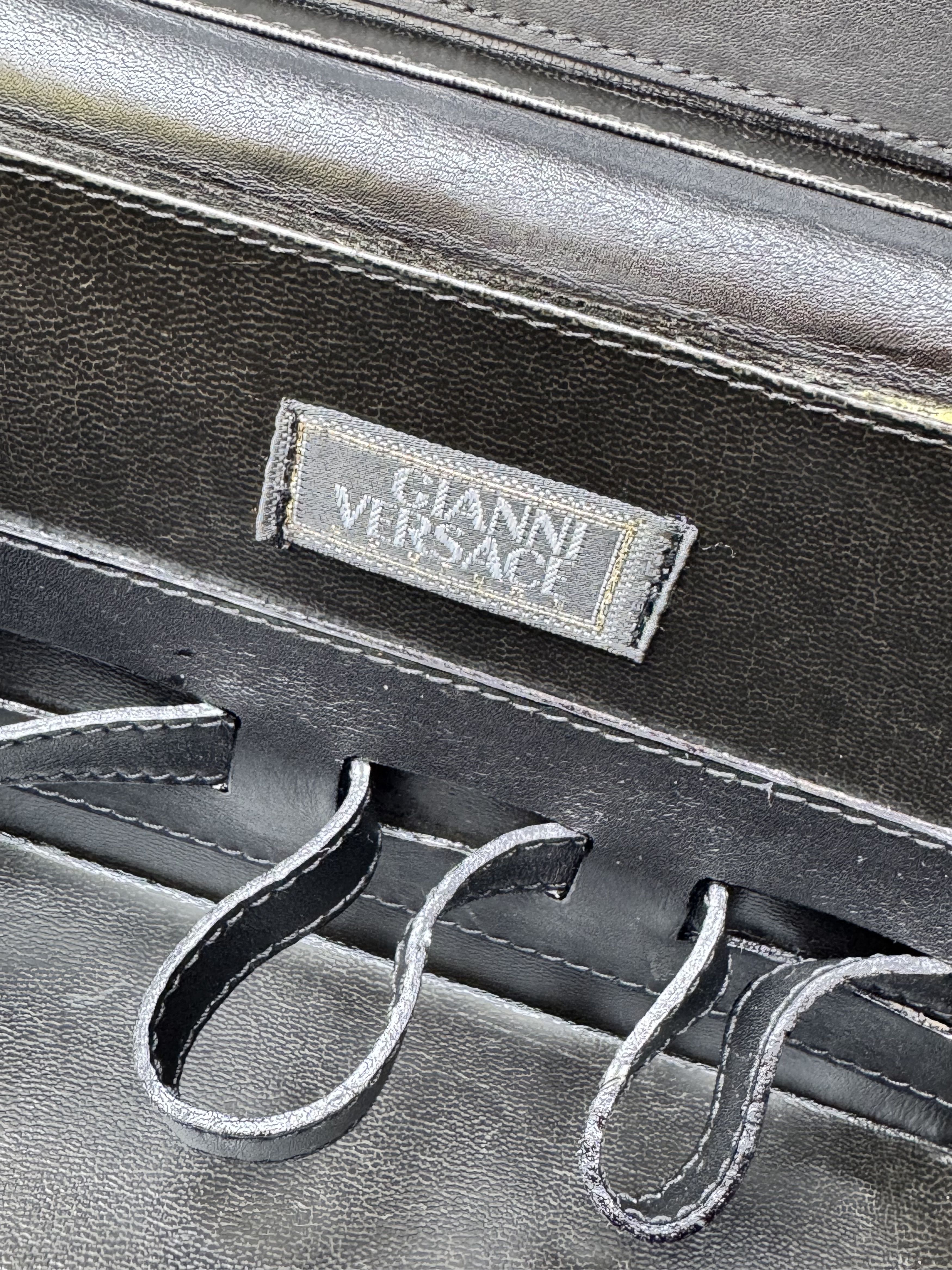 Versace Gianni Versace Couture Medusa Vanity Bag Size ONE SIZE - 18 Thumbnail
